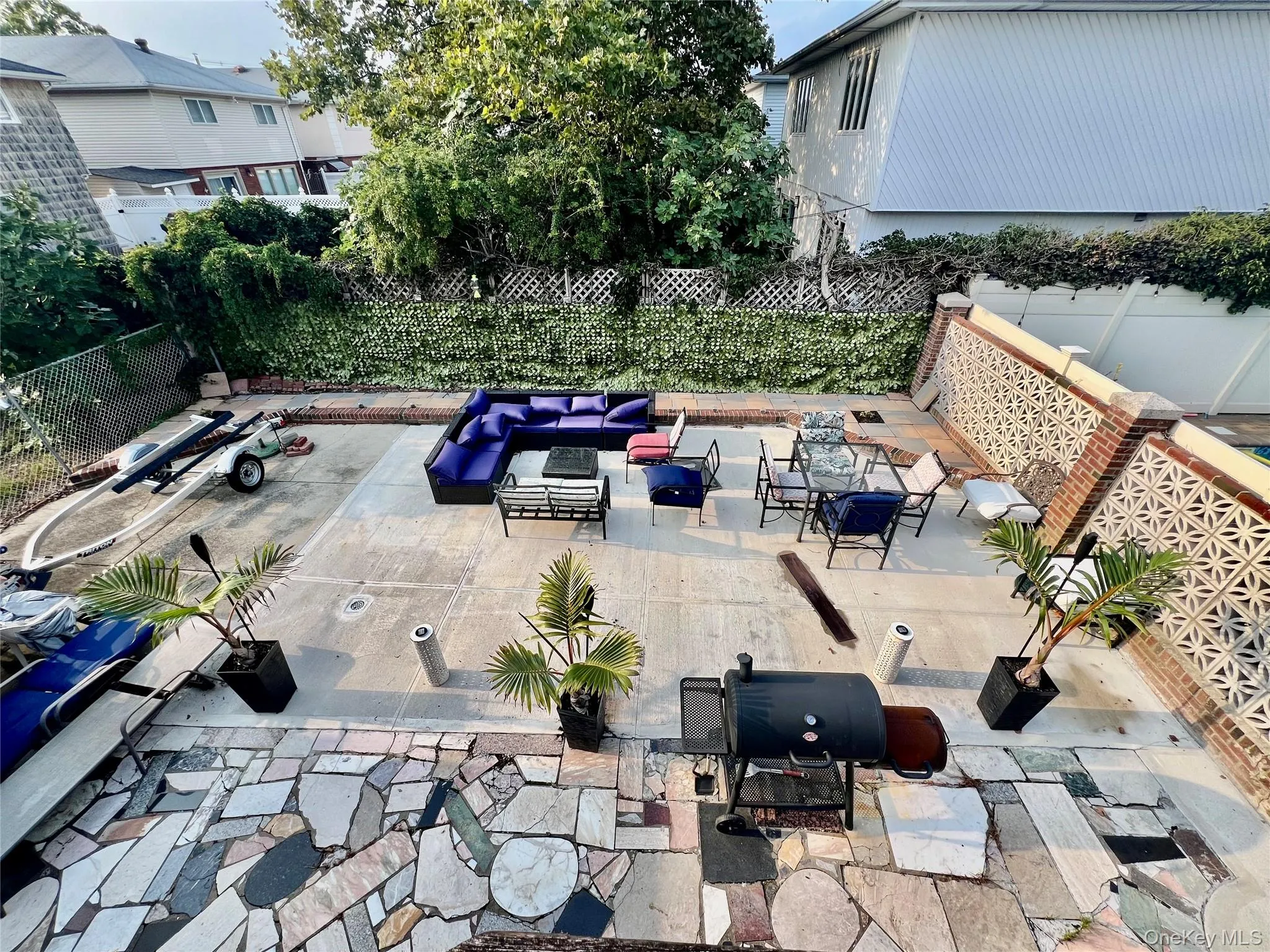 85-11 164th Avenue, New York, NY, 5 Bedrooms Bedrooms, 10 Rooms Rooms,3 BathroomsBathrooms,Residential,For Rent,164th,0,1045832 85-11 164th Avenue, New York, NY, 5 Bedrooms Bedrooms, 10 Rooms Rooms,3 BathroomsBathrooms,Residential,For Rent,164th,0,1045832