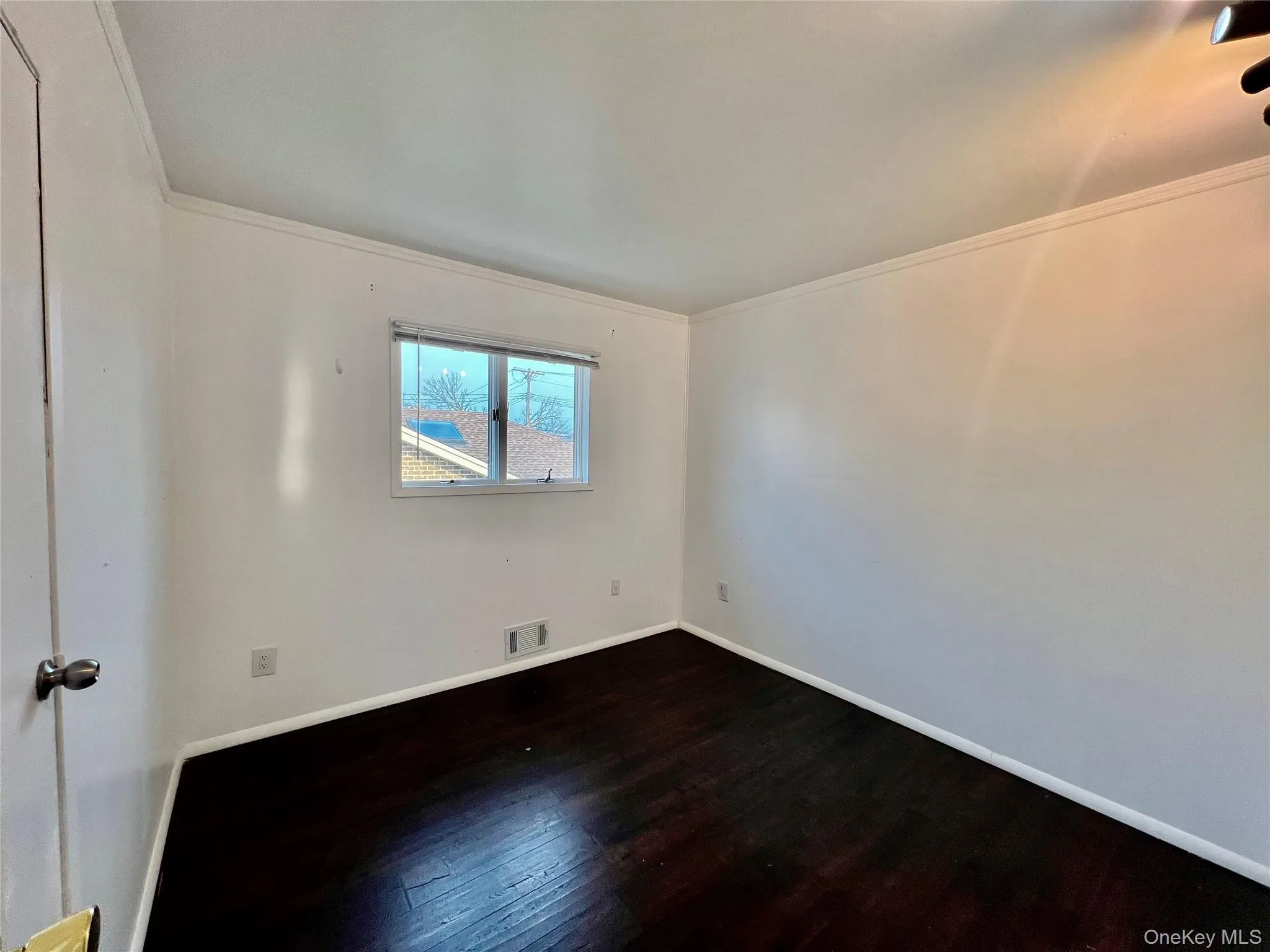 85-11 164th Avenue, New York, NY, 5 Bedrooms Bedrooms, 10 Rooms Rooms,3 BathroomsBathrooms,Residential,For Rent,164th,0,1045832 85-11 164th Avenue, New York, NY, 5 Bedrooms Bedrooms, 10 Rooms Rooms,3 BathroomsBathrooms,Residential,For Rent,164th,0,1045832