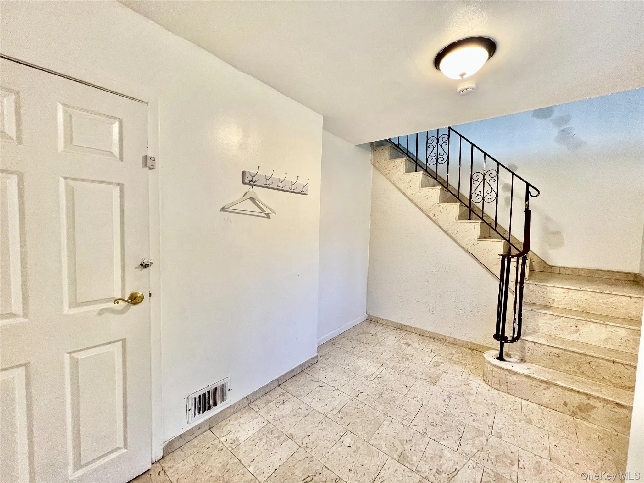 85-11 164th Avenue, New York, NY, 5 Bedrooms Bedrooms, 10 Rooms Rooms,3 BathroomsBathrooms,Residential,For Rent,164th,0,1045832 85-11 164th Avenue, New York, NY, 5 Bedrooms Bedrooms, 10 Rooms Rooms,3 BathroomsBathrooms,Residential,For Rent,164th,0,1045832