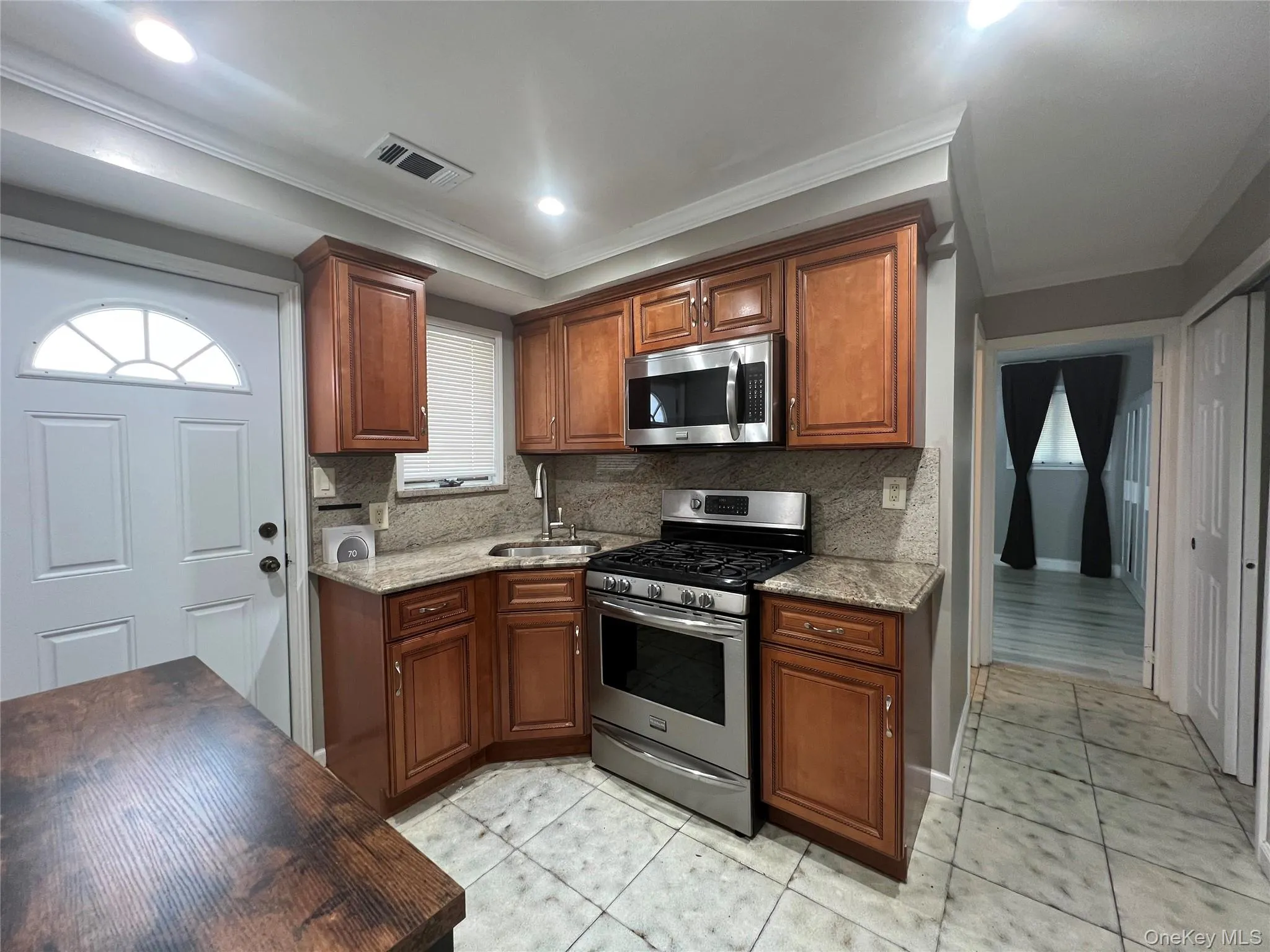 85-11 164th Avenue, New York, NY, 5 Bedrooms Bedrooms, 10 Rooms Rooms,3 BathroomsBathrooms,Residential,For Rent,164th,0,1045832 85-11 164th Avenue, New York, NY, 5 Bedrooms Bedrooms, 10 Rooms Rooms,3 BathroomsBathrooms,Residential,For Rent,164th,0,1045832