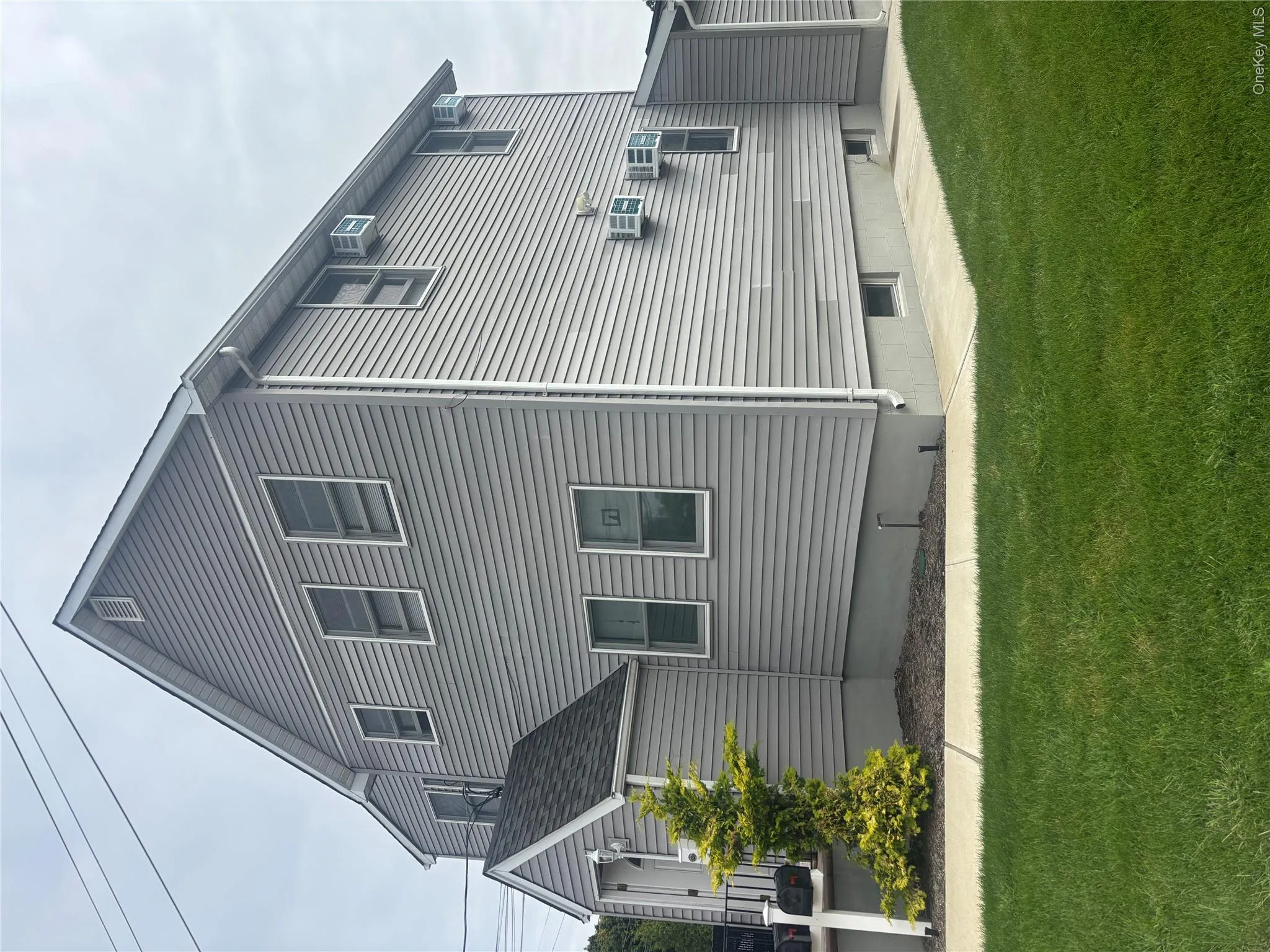 75 Carleton Avenue, Islip, NY, 3 Bedrooms Bedrooms, 5 Rooms Rooms,2 BathroomsBathrooms,Residential Lease,For Rent,Carleton,0,1045834 75 Carleton Avenue, Islip, NY, 3 Bedrooms Bedrooms, 5 Rooms Rooms,2 BathroomsBathrooms,Residential Lease,For Rent,Carleton,0,1045834