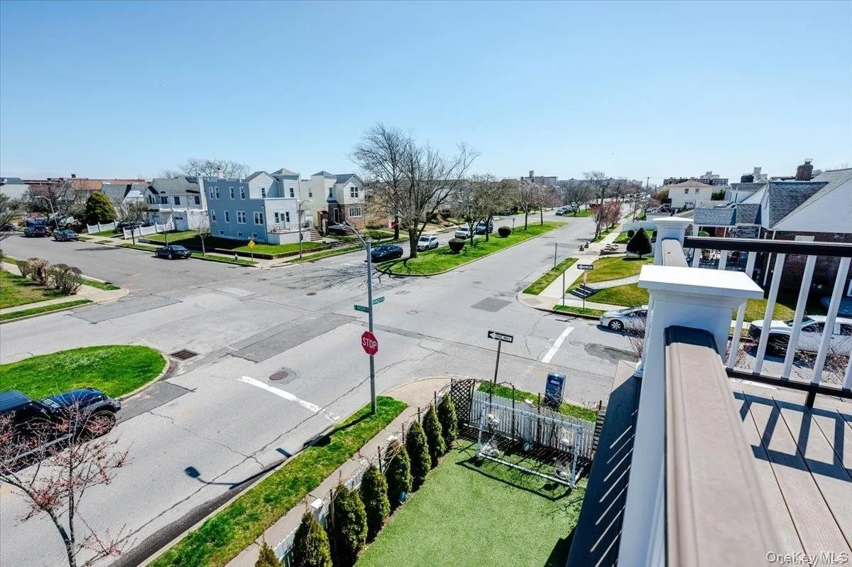 555 Franklin Boulevard, Long Beach, NY, 4 Bedrooms Bedrooms, 8 Rooms Rooms,2 BathroomsBathrooms,Residential Lease,For Rent,Franklin,0,1045835 555 Franklin Boulevard, Long Beach, NY, 4 Bedrooms Bedrooms, 8 Rooms Rooms,2 BathroomsBathrooms,Residential Lease,For Rent,Franklin,0,1045835