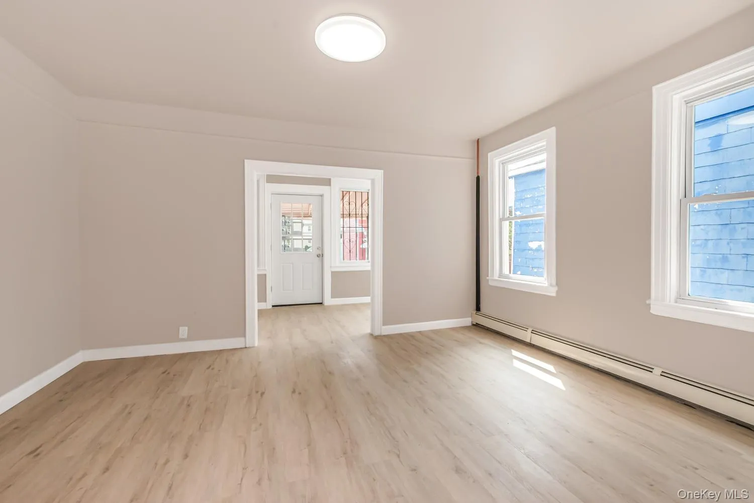 427 Taylor Avenue, New York, NY, 4 Bedrooms Bedrooms, 6 Rooms Rooms,2 BathroomsBathrooms,Residential,For Rent,Taylor,0,1045836 427 Taylor Avenue, New York, NY, 4 Bedrooms Bedrooms, 6 Rooms Rooms,2 BathroomsBathrooms,Residential,For Rent,Taylor,0,1045836