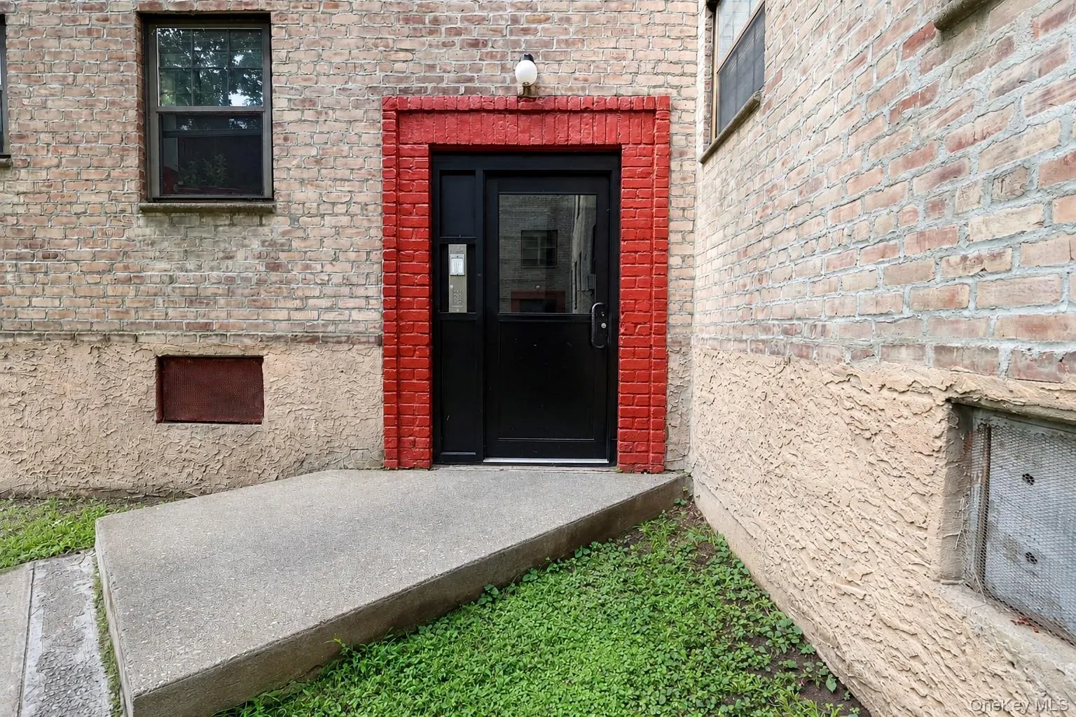 144-15 78th Road, New York, NY, 2 Bedrooms Bedrooms, 5 Rooms Rooms,1 BathroomBathrooms,Residential,For Rent,78th,0,1045845 144-15 78th Road, New York, NY, 2 Bedrooms Bedrooms, 5 Rooms Rooms,1 BathroomBathrooms,Residential,For Rent,78th,0,1045845