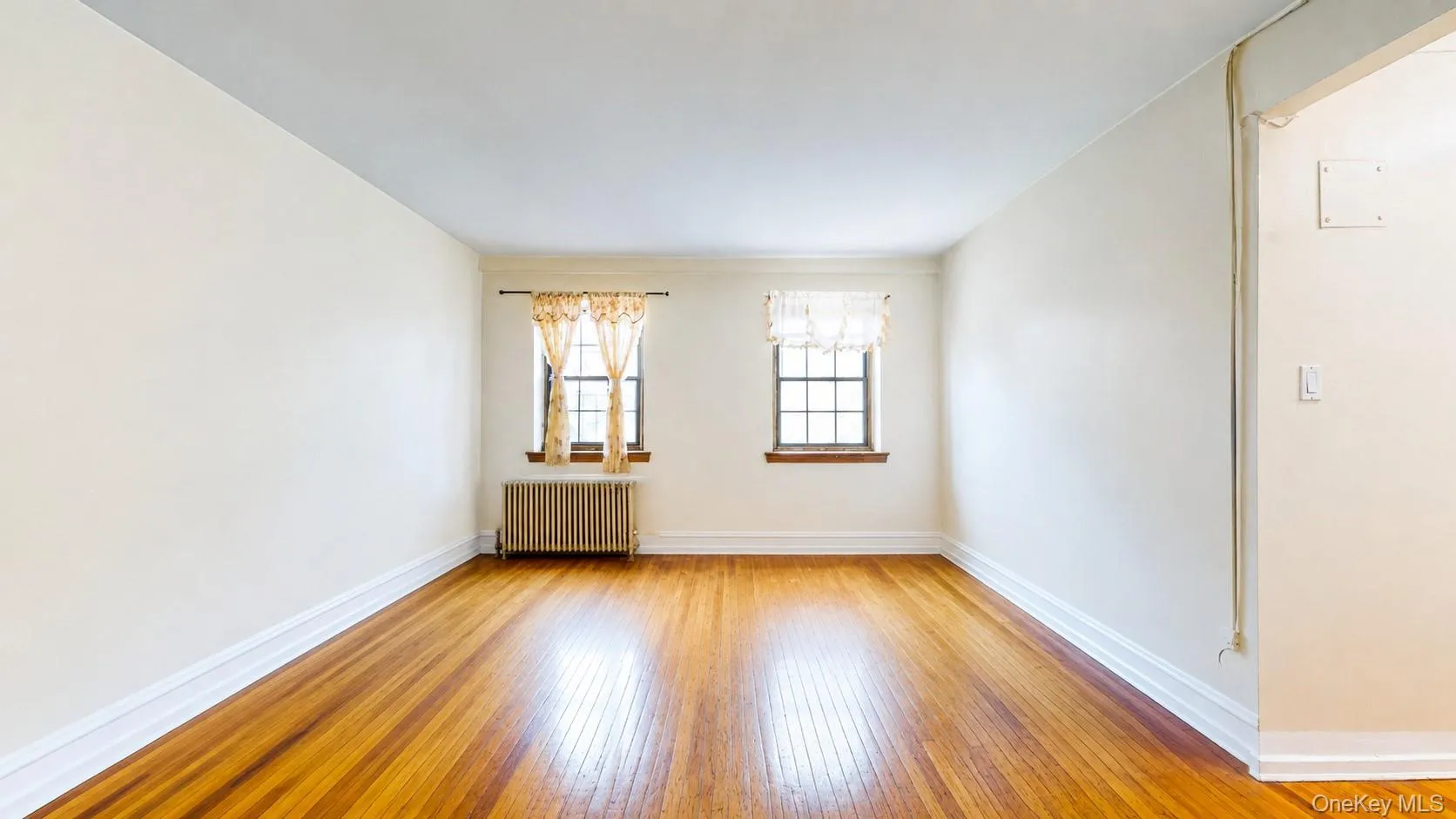 144-15 78th Road, New York, NY, 2 Bedrooms Bedrooms, 5 Rooms Rooms,1 BathroomBathrooms,Residential,For Rent,78th,0,1045845 144-15 78th Road, New York, NY, 2 Bedrooms Bedrooms, 5 Rooms Rooms,1 BathroomBathrooms,Residential,For Rent,78th,0,1045845