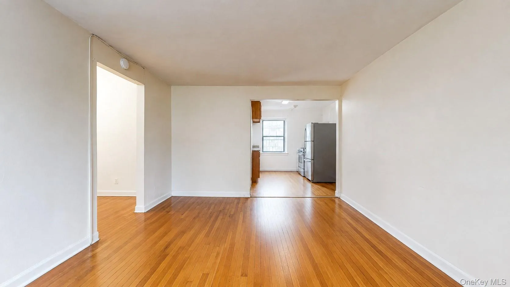 144-15 78th Road, New York, NY, 2 Bedrooms Bedrooms, 5 Rooms Rooms,1 BathroomBathrooms,Residential,For Rent,78th,0,1045845 144-15 78th Road, New York, NY, 2 Bedrooms Bedrooms, 5 Rooms Rooms,1 BathroomBathrooms,Residential,For Rent,78th,0,1045845