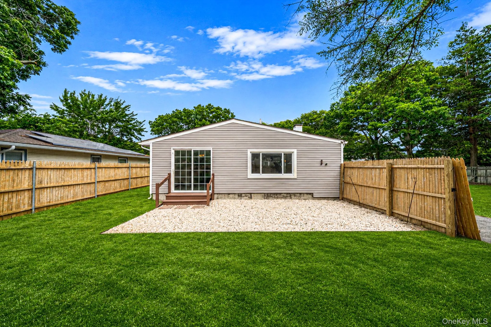 28 Ashwood Drive, Brookhaven, NY, 3 Bedrooms Bedrooms, 5 Rooms Rooms,1 BathroomBathrooms,Residential,For Rent,Ashwood,0,1045852 28 Ashwood Drive, Brookhaven, NY, 3 Bedrooms Bedrooms, 5 Rooms Rooms,1 BathroomBathrooms,Residential,For Rent,Ashwood,0,1045852