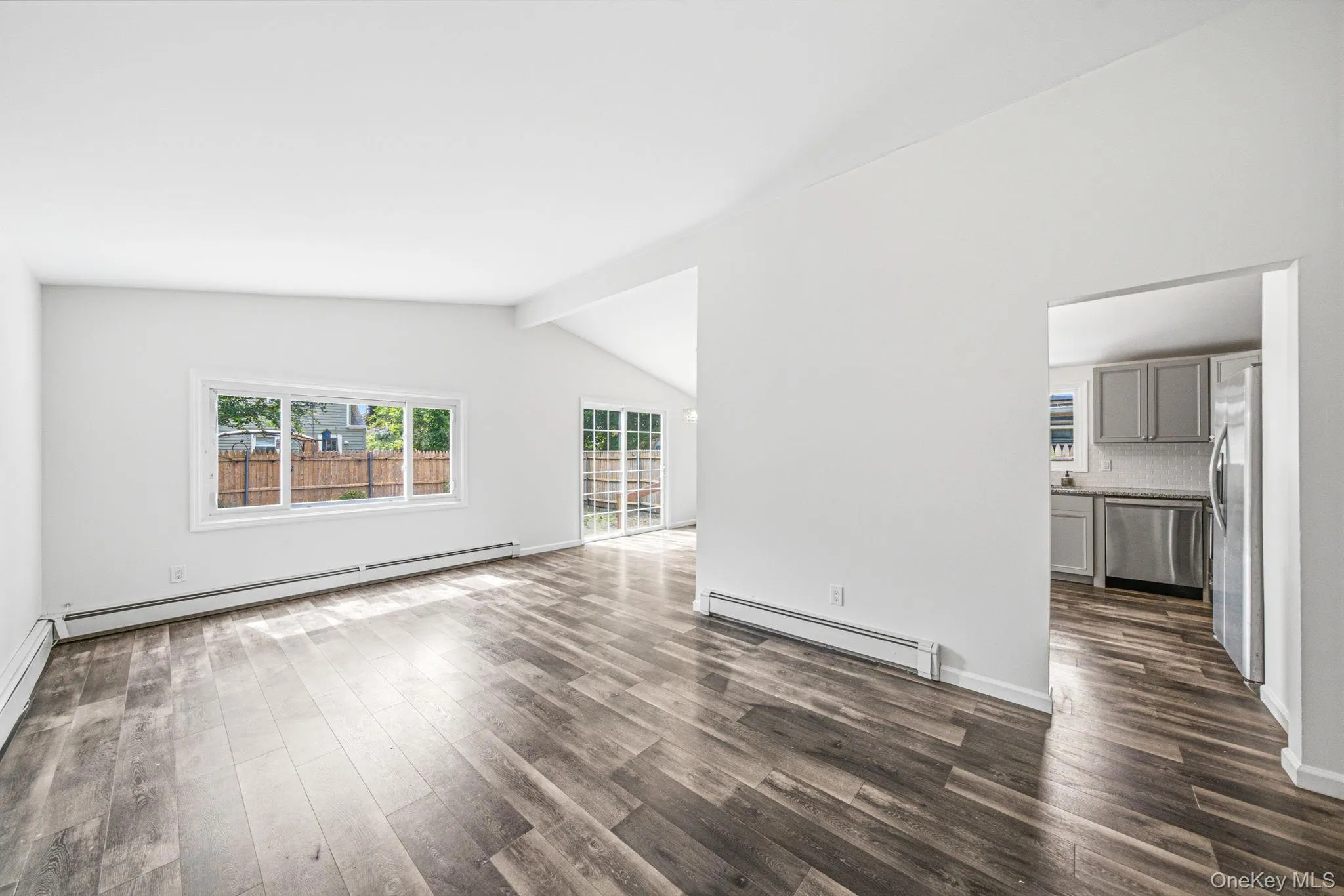 28 Ashwood Drive, Brookhaven, NY, 3 Bedrooms Bedrooms, 5 Rooms Rooms,1 BathroomBathrooms,Residential,For Rent,Ashwood,0,1045852 28 Ashwood Drive, Brookhaven, NY, 3 Bedrooms Bedrooms, 5 Rooms Rooms,1 BathroomBathrooms,Residential,For Rent,Ashwood,0,1045852