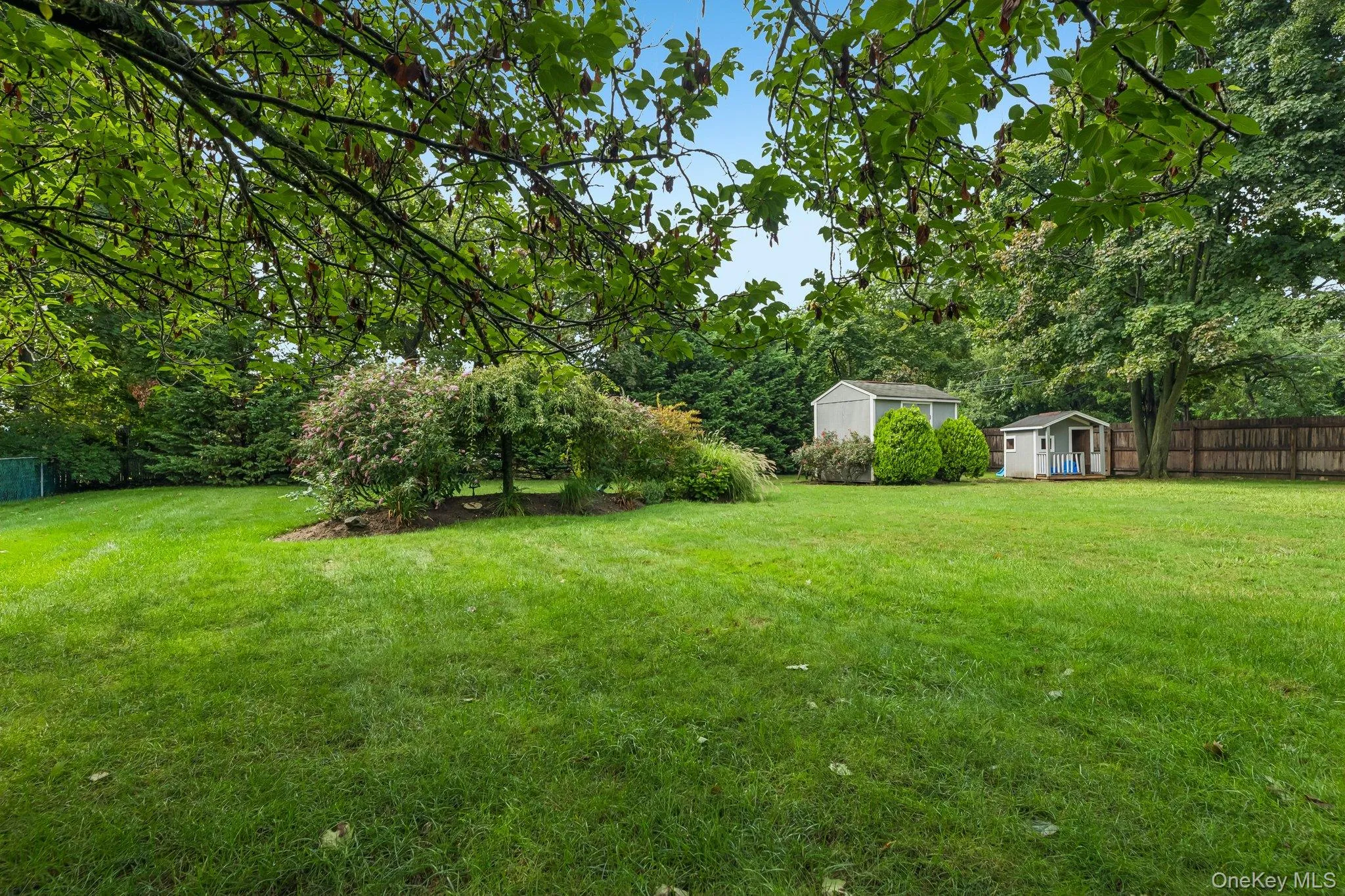 302 Maple Avenue, Brookhaven, NY, 4 Bedrooms Bedrooms, 7 Rooms Rooms,2 BathroomsBathrooms,Residential,For Rent,Maple,0,1045857 302 Maple Avenue, Brookhaven, NY, 4 Bedrooms Bedrooms, 7 Rooms Rooms,2 BathroomsBathrooms,Residential,For Rent,Maple,0,1045857