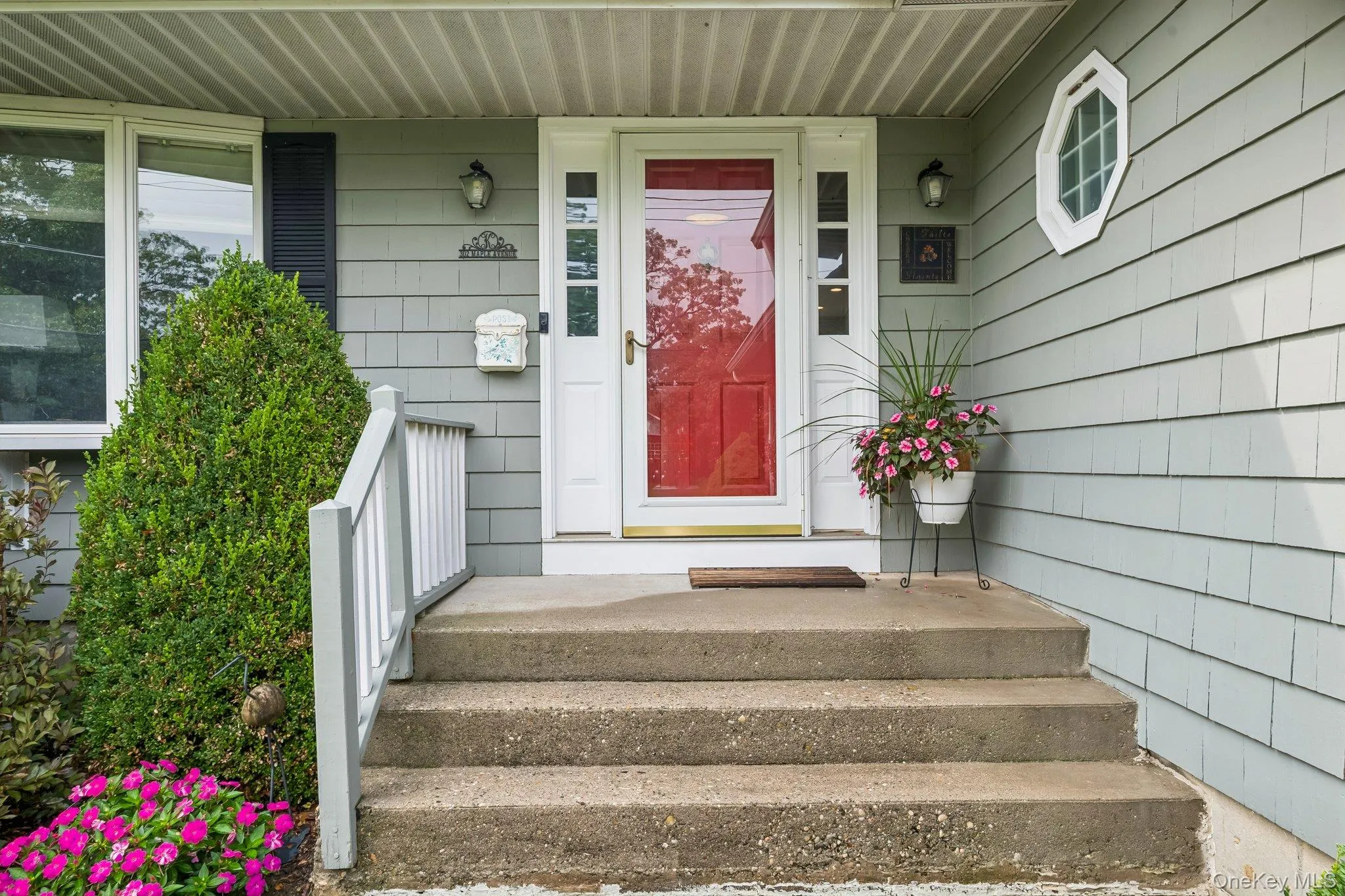 302 Maple Avenue, Brookhaven, NY, 4 Bedrooms Bedrooms, 7 Rooms Rooms,2 BathroomsBathrooms,Residential,For Rent,Maple,0,1045857 302 Maple Avenue, Brookhaven, NY, 4 Bedrooms Bedrooms, 7 Rooms Rooms,2 BathroomsBathrooms,Residential,For Rent,Maple,0,1045857