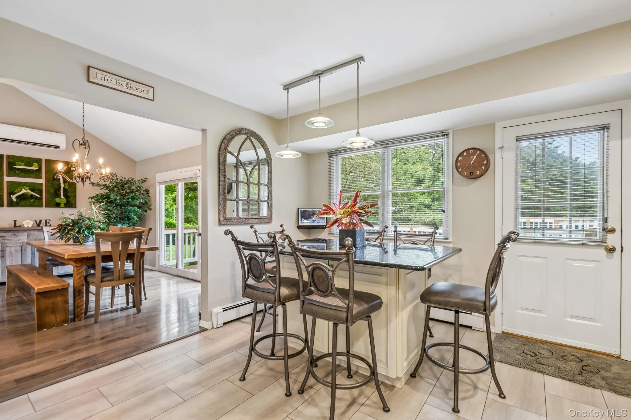 302 Maple Avenue, Brookhaven, NY, 4 Bedrooms Bedrooms, 7 Rooms Rooms,2 BathroomsBathrooms,Residential,For Rent,Maple,0,1045857 302 Maple Avenue, Brookhaven, NY, 4 Bedrooms Bedrooms, 7 Rooms Rooms,2 BathroomsBathrooms,Residential,For Rent,Maple,0,1045857
