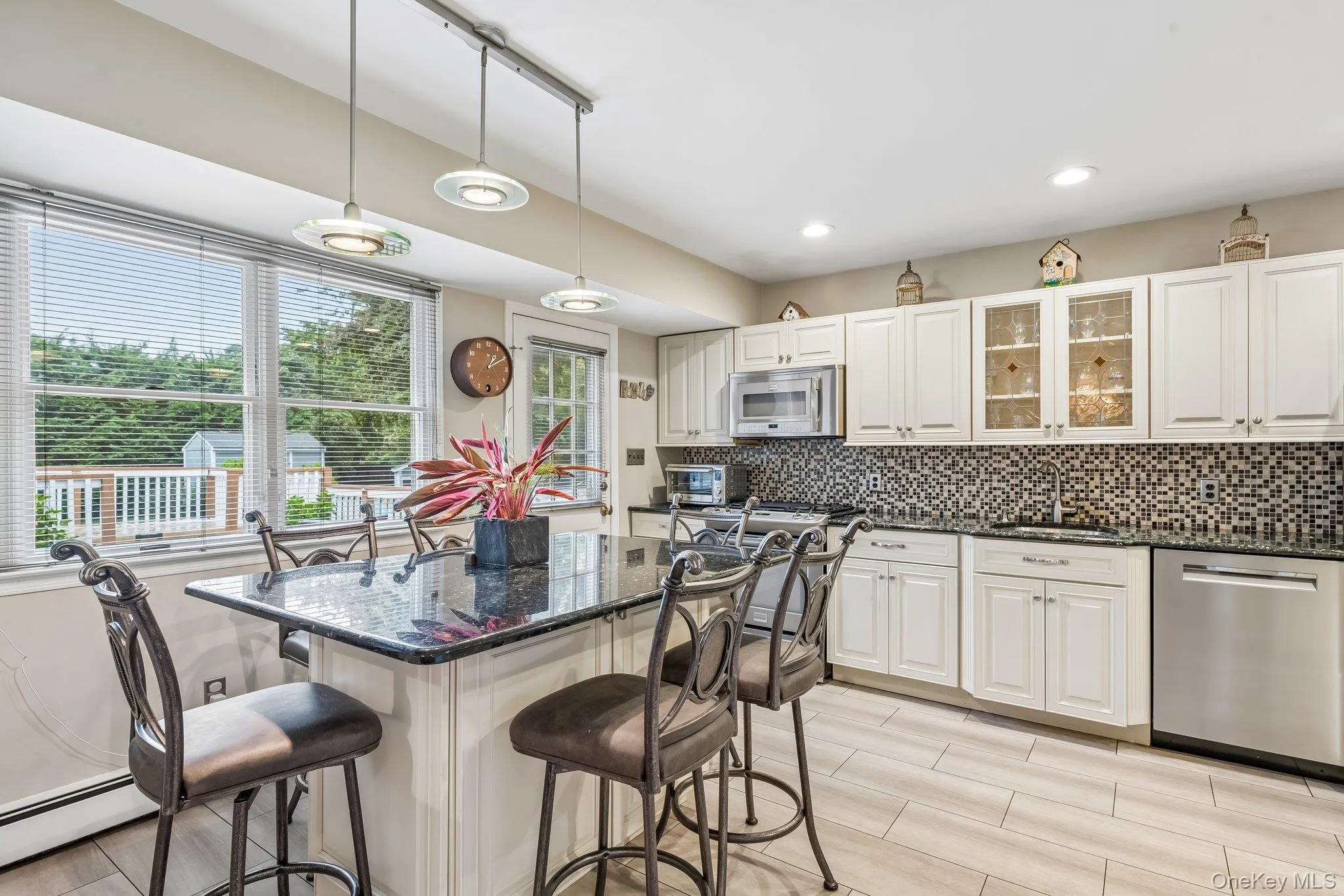 302 Maple Avenue, Brookhaven, NY, 4 Bedrooms Bedrooms, 7 Rooms Rooms,2 BathroomsBathrooms,Residential,For Rent,Maple,0,1045857 302 Maple Avenue, Brookhaven, NY, 4 Bedrooms Bedrooms, 7 Rooms Rooms,2 BathroomsBathrooms,Residential,For Rent,Maple,0,1045857