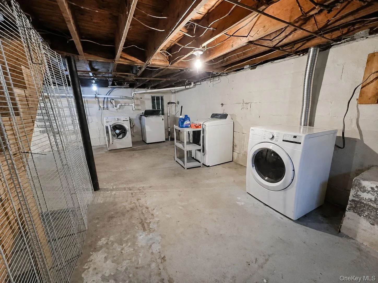 29 Madison Avenue, Hyde Park, NY, 4 Bedrooms Bedrooms, 5 Rooms Rooms,1 BathroomBathrooms,Residential,For Rent,Madison,0,1045860 29 Madison Avenue, Hyde Park, NY, 4 Bedrooms Bedrooms, 5 Rooms Rooms,1 BathroomBathrooms,Residential,For Rent,Madison,0,1045860