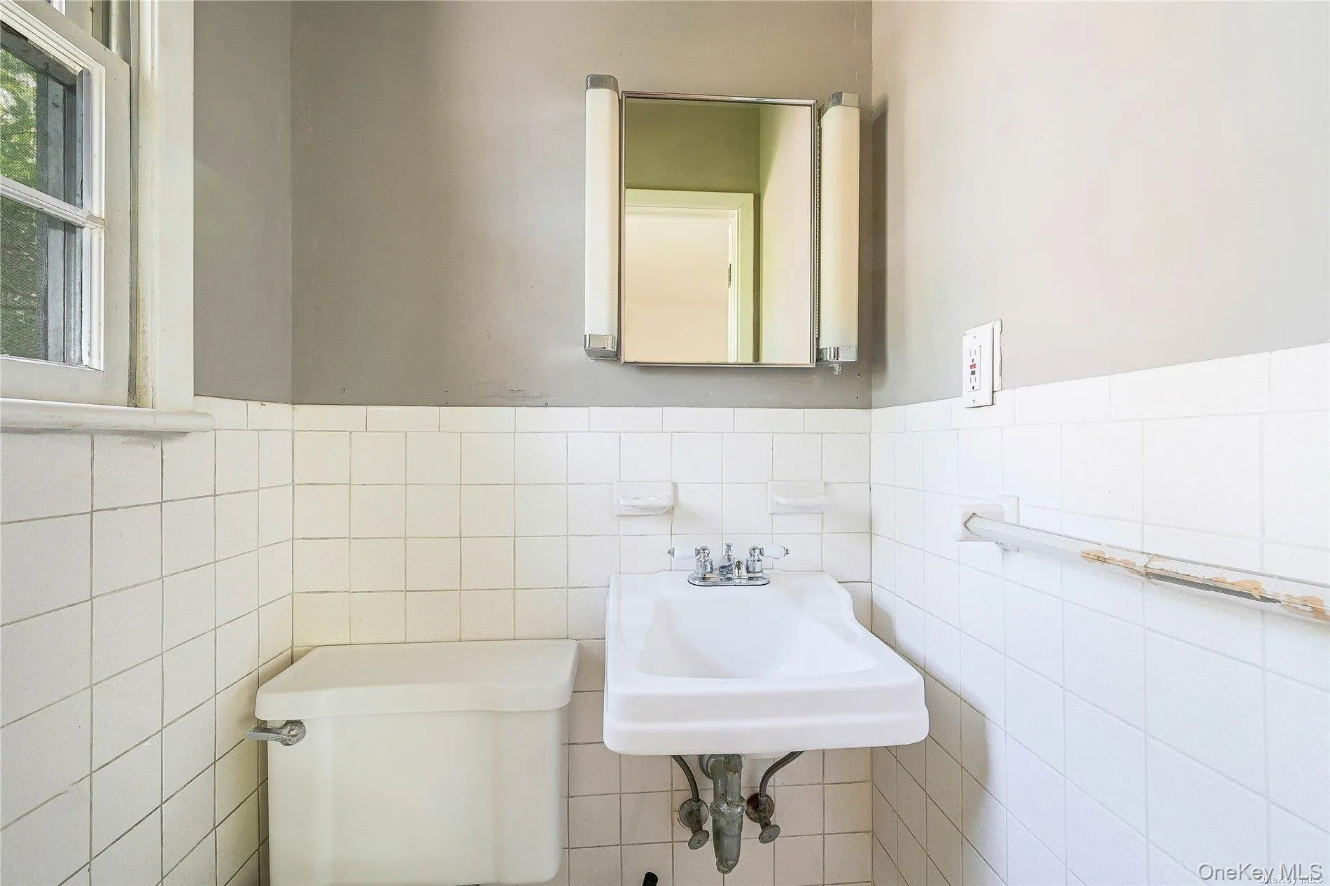 210 Michigan Avenue, Brookhaven, NY, 3 Bedrooms Bedrooms, 8 Rooms Rooms,2 BathroomsBathrooms,Residential Lease,For Rent,Michigan,0,1045861 210 Michigan Avenue, Brookhaven, NY, 3 Bedrooms Bedrooms, 8 Rooms Rooms,2 BathroomsBathrooms,Residential Lease,For Rent,Michigan,0,1045861