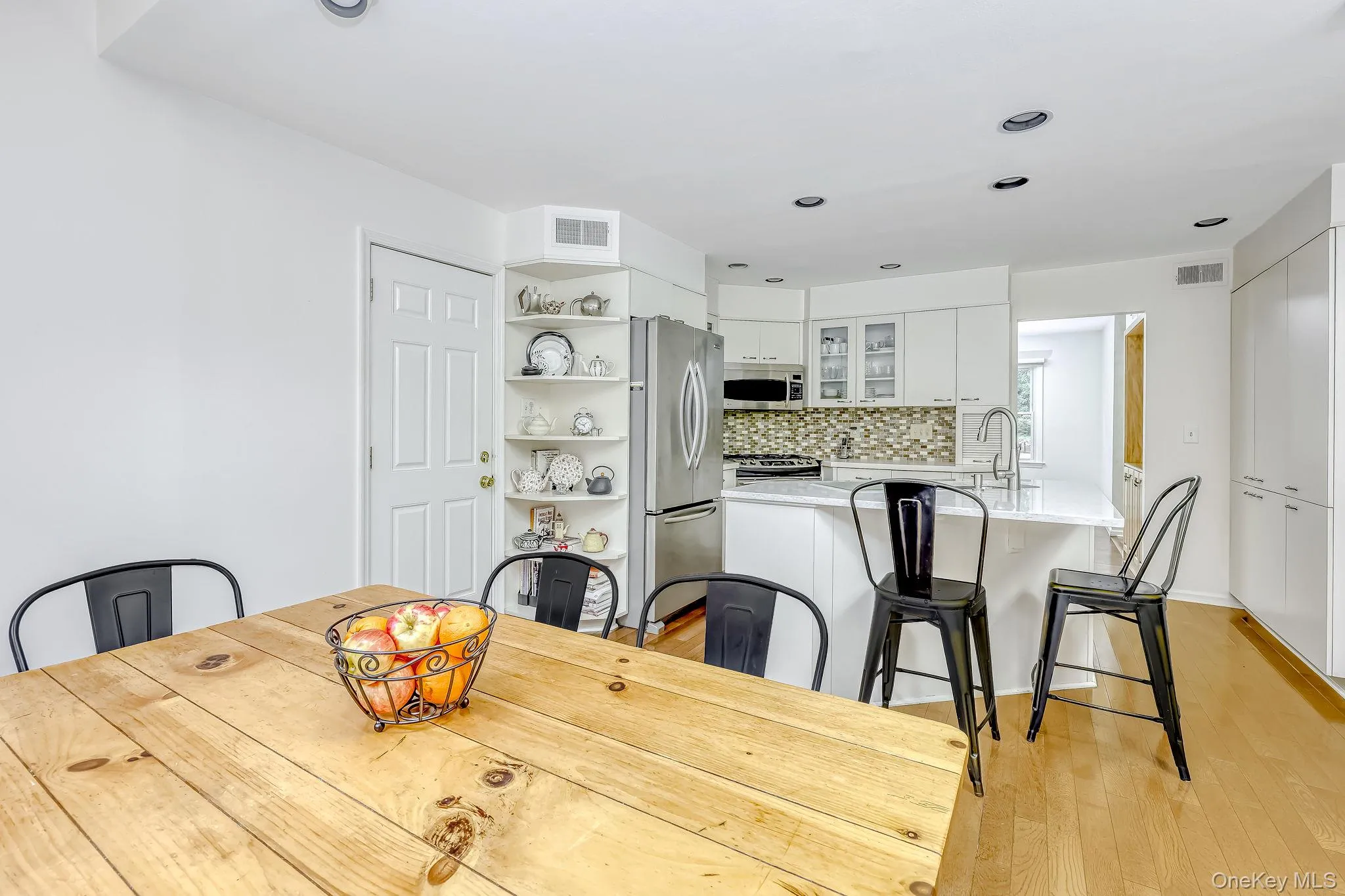 5 Cairngorm Road, Clarkstown, NY, 4 Bedrooms Bedrooms, 14 Rooms Rooms,2 BathroomsBathrooms,Residential,For Rent,Cairngorm,0,1045866 5 Cairngorm Road, Clarkstown, NY, 4 Bedrooms Bedrooms, 14 Rooms Rooms,2 BathroomsBathrooms,Residential,For Rent,Cairngorm,0,1045866