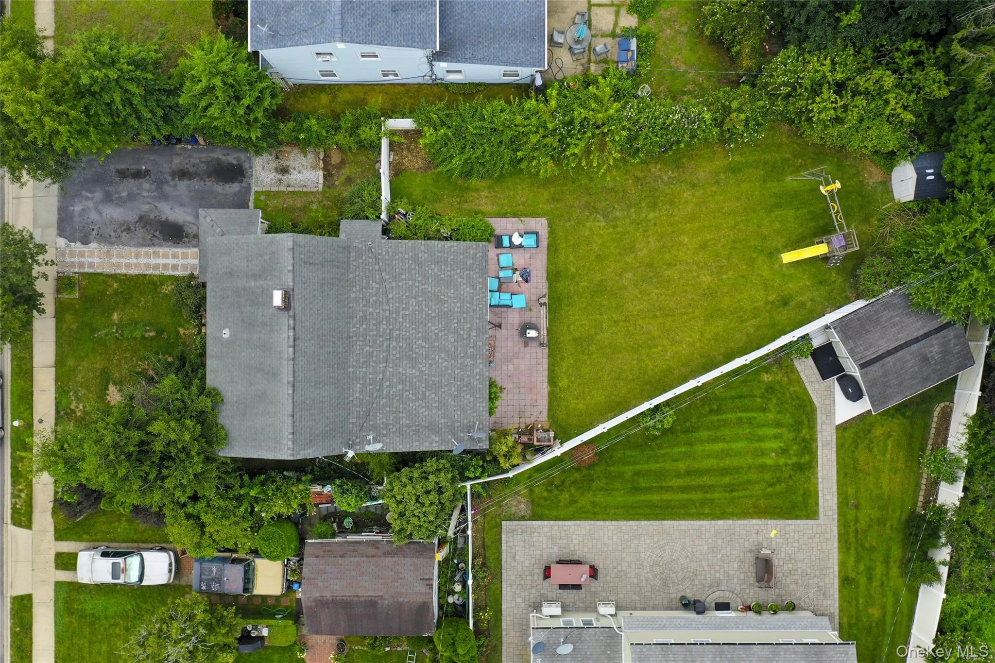 42 Mockingbird Lane, Hempstead, NY, 5 Bedrooms Bedrooms, 9 Rooms Rooms,2 BathroomsBathrooms,Residential,For Rent,Mockingbird,0,1045868 42 Mockingbird Lane, Hempstead, NY, 5 Bedrooms Bedrooms, 9 Rooms Rooms,2 BathroomsBathrooms,Residential,For Rent,Mockingbird,0,1045868