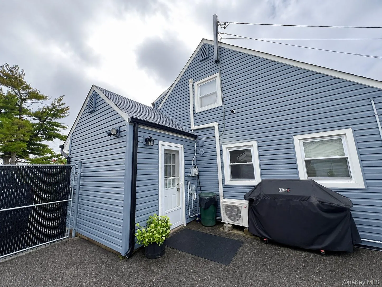 107 Azalea Road, Hempstead, NY, 3 Bedrooms Bedrooms, 5 Rooms Rooms,1 BathroomBathrooms,Residential,For Rent,Azalea,0,1045874 107 Azalea Road, Hempstead, NY, 3 Bedrooms Bedrooms, 5 Rooms Rooms,1 BathroomBathrooms,Residential,For Rent,Azalea,0,1045874