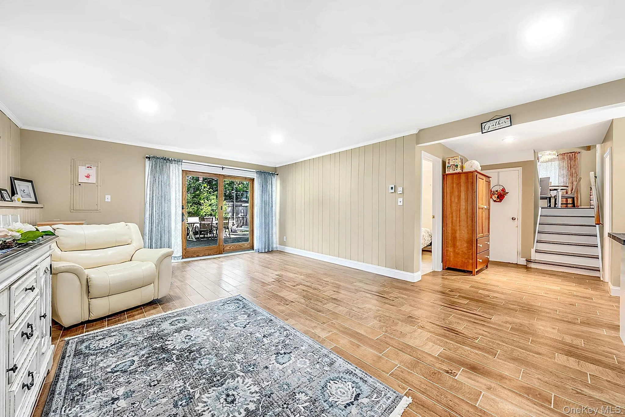 10 Highwood Road, Oyster Bay, NY, 4 Bedrooms Bedrooms, 8 Rooms Rooms,3 BathroomsBathrooms,Residential,For Rent,Highwood,0,1045875 10 Highwood Road, Oyster Bay, NY, 4 Bedrooms Bedrooms, 8 Rooms Rooms,3 BathroomsBathrooms,Residential,For Rent,Highwood,0,1045875