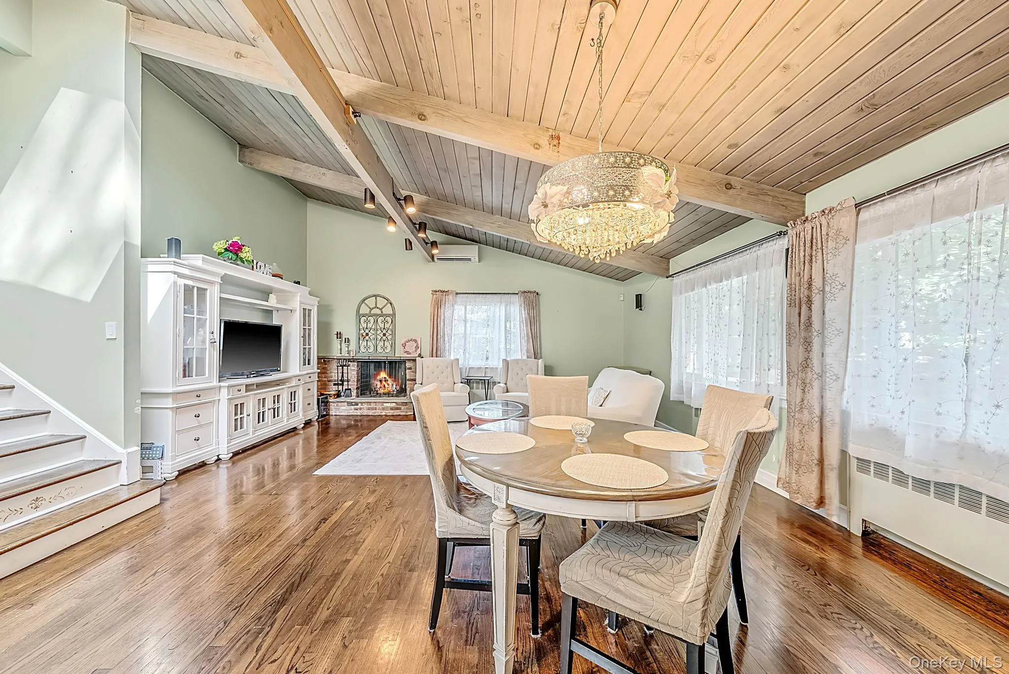 10 Highwood Road, Oyster Bay, NY, 4 Bedrooms Bedrooms, 8 Rooms Rooms,3 BathroomsBathrooms,Residential,For Rent,Highwood,0,1045875 10 Highwood Road, Oyster Bay, NY, 4 Bedrooms Bedrooms, 8 Rooms Rooms,3 BathroomsBathrooms,Residential,For Rent,Highwood,0,1045875