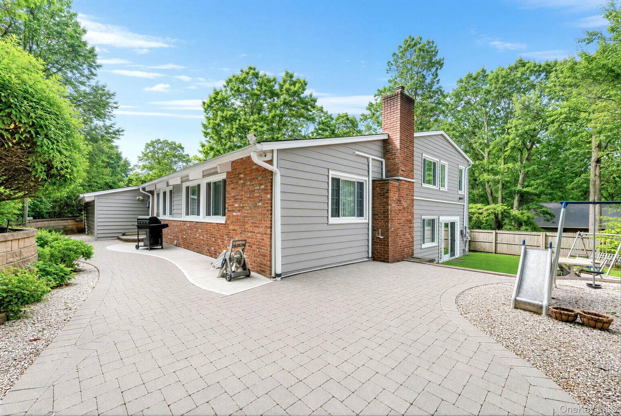 10 Highwood Road, Oyster Bay, NY, 4 Bedrooms Bedrooms, 8 Rooms Rooms,3 BathroomsBathrooms,Residential,For Rent,Highwood,0,1045875 10 Highwood Road, Oyster Bay, NY, 4 Bedrooms Bedrooms, 8 Rooms Rooms,3 BathroomsBathrooms,Residential,For Rent,Highwood,0,1045875