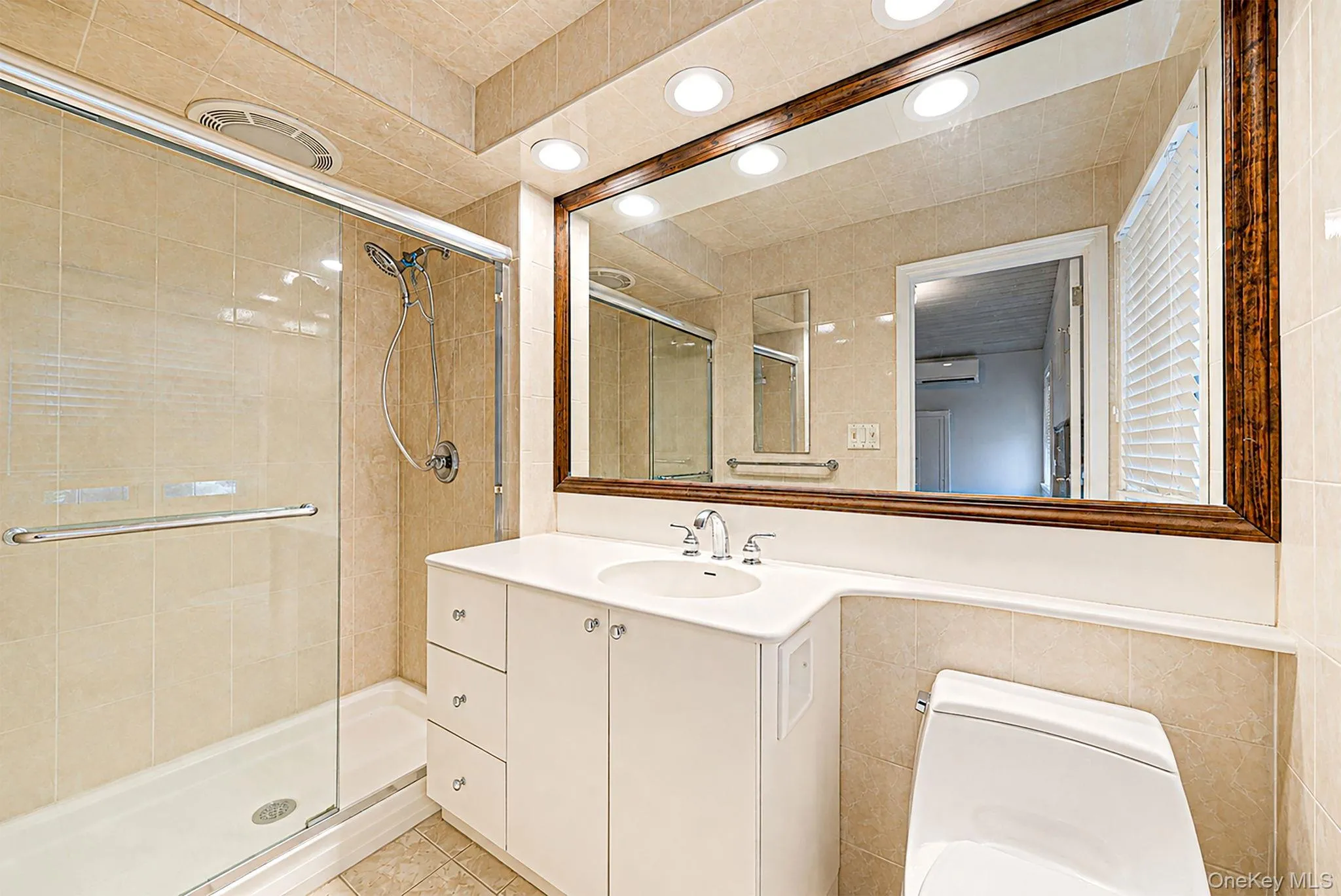 10 Highwood Road, Oyster Bay, NY, 4 Bedrooms Bedrooms, 8 Rooms Rooms,3 BathroomsBathrooms,Residential,For Rent,Highwood,0,1045875 10 Highwood Road, Oyster Bay, NY, 4 Bedrooms Bedrooms, 8 Rooms Rooms,3 BathroomsBathrooms,Residential,For Rent,Highwood,0,1045875