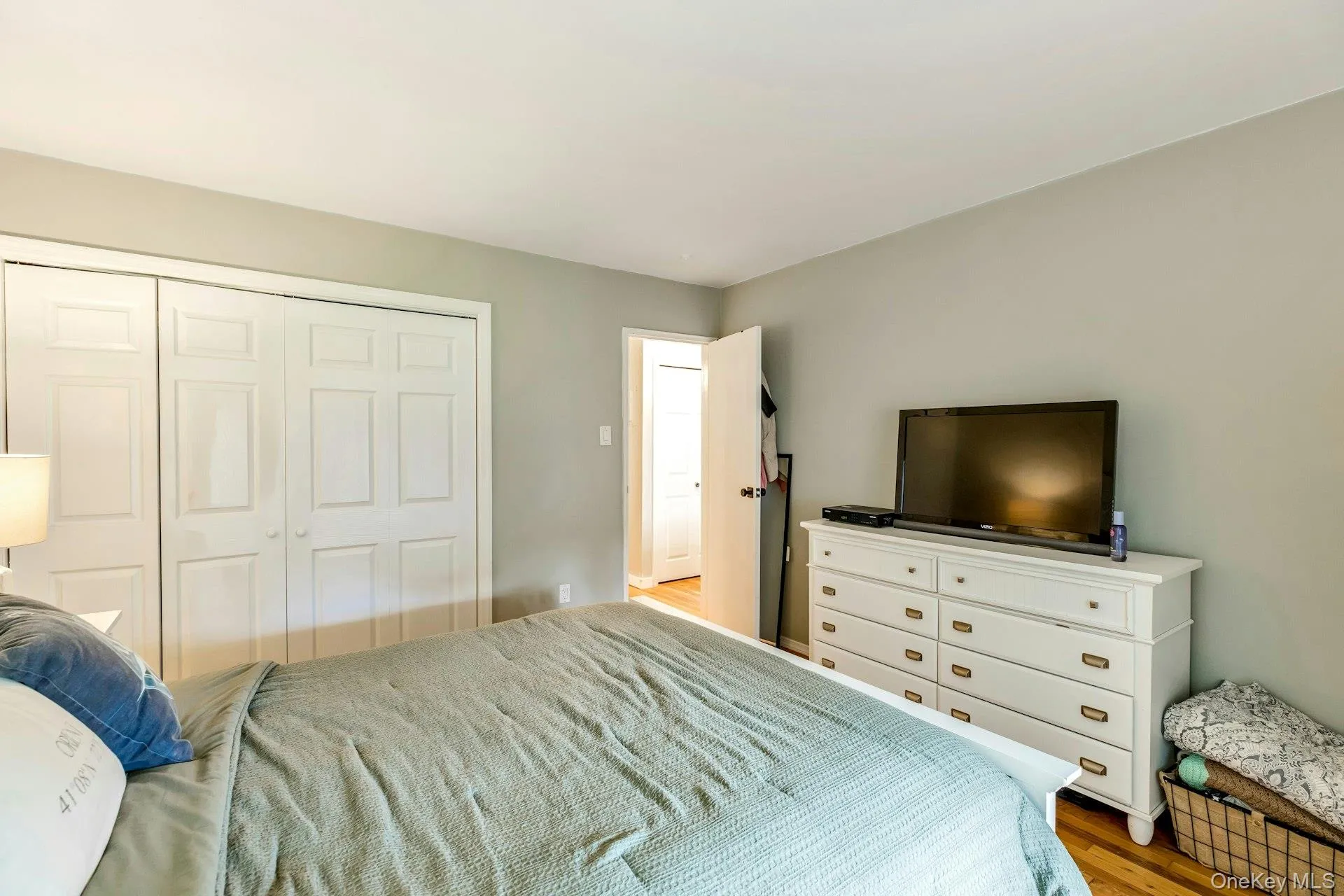 21 Glen Hollow Drive, Brookhaven, NY, 2 Bedrooms Bedrooms, 5 Rooms Rooms,1 BathroomBathrooms,Residential,For Rent,Glen Hollow,0,1045878 21 Glen Hollow Drive, Brookhaven, NY, 2 Bedrooms Bedrooms, 5 Rooms Rooms,1 BathroomBathrooms,Residential,For Rent,Glen Hollow,0,1045878
