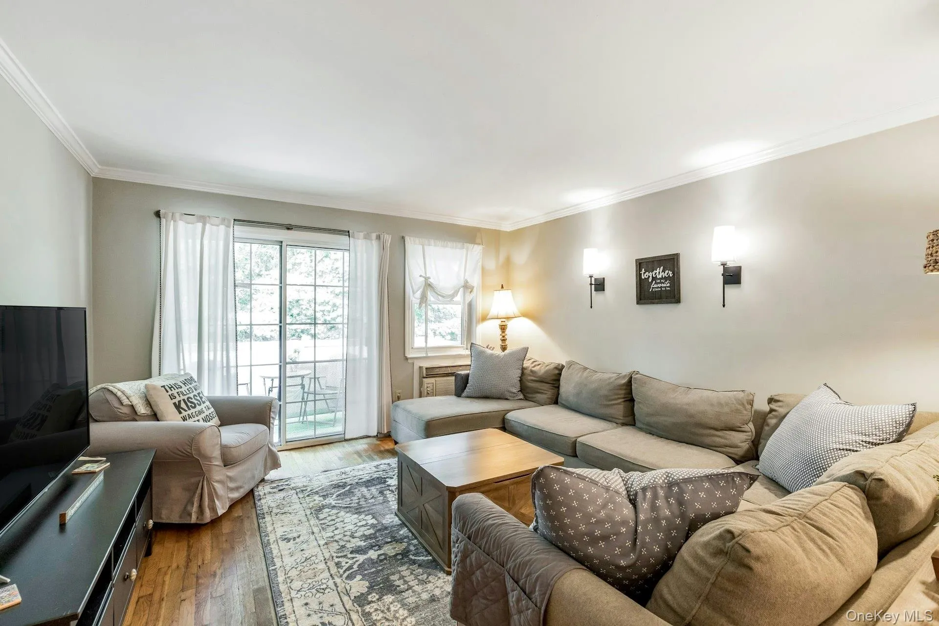 21 Glen Hollow Drive, Brookhaven, NY, 2 Bedrooms Bedrooms, 5 Rooms Rooms,1 BathroomBathrooms,Residential,For Rent,Glen Hollow,0,1045878 21 Glen Hollow Drive, Brookhaven, NY, 2 Bedrooms Bedrooms, 5 Rooms Rooms,1 BathroomBathrooms,Residential,For Rent,Glen Hollow,0,1045878