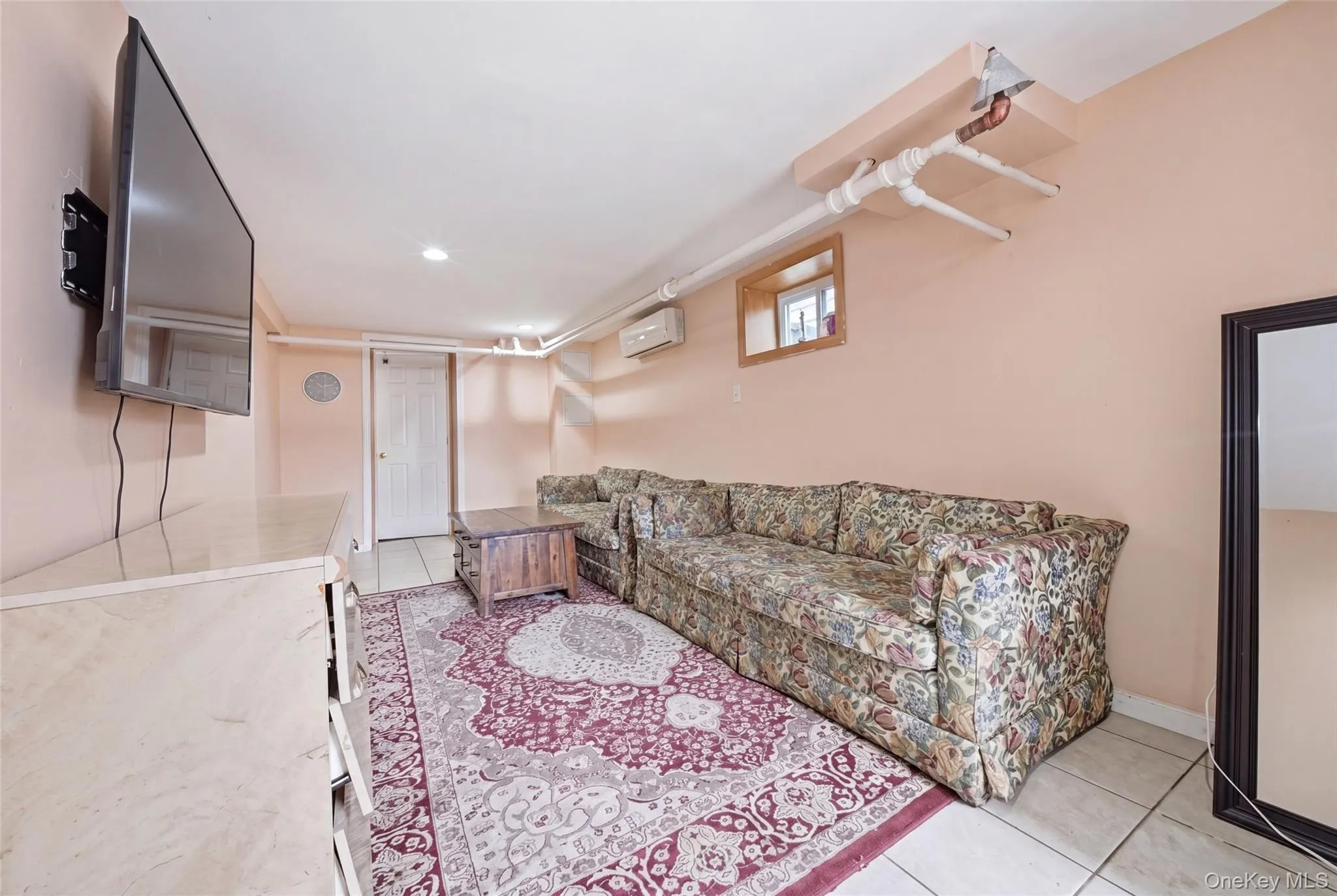 8777 254th Street, New York, NY, 4 Bedrooms Bedrooms, 5 Rooms Rooms,2 BathroomsBathrooms,Residential,For Rent,254th,0,1045886 8777 254th Street, New York, NY, 4 Bedrooms Bedrooms, 5 Rooms Rooms,2 BathroomsBathrooms,Residential,For Rent,254th,0,1045886