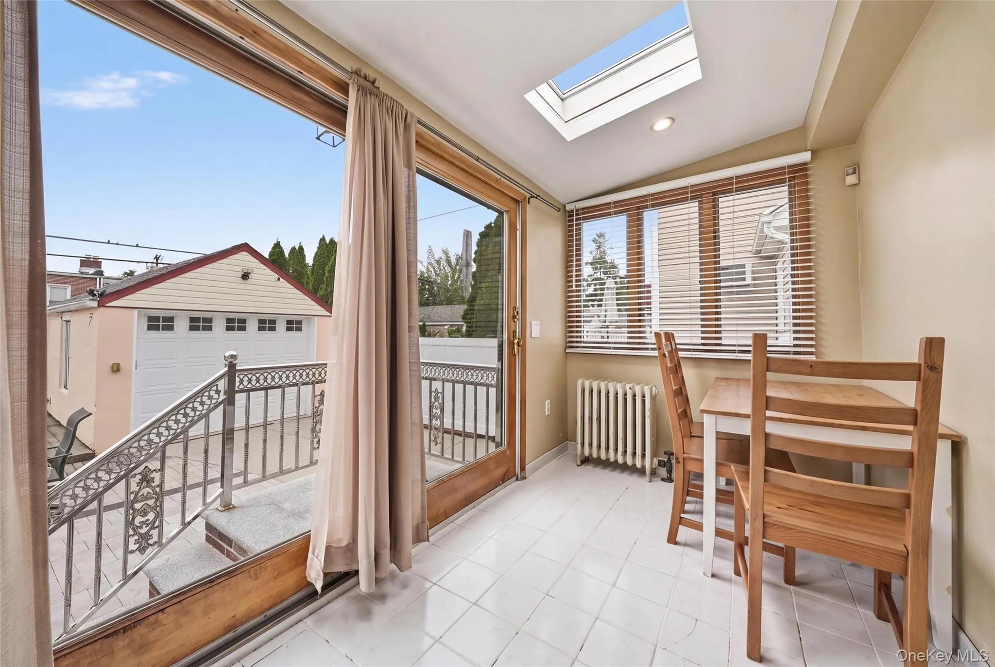 8777 254th Street, New York, NY, 4 Bedrooms Bedrooms, 5 Rooms Rooms,2 BathroomsBathrooms,Residential,For Rent,254th,0,1045886 8777 254th Street, New York, NY, 4 Bedrooms Bedrooms, 5 Rooms Rooms,2 BathroomsBathrooms,Residential,For Rent,254th,0,1045886