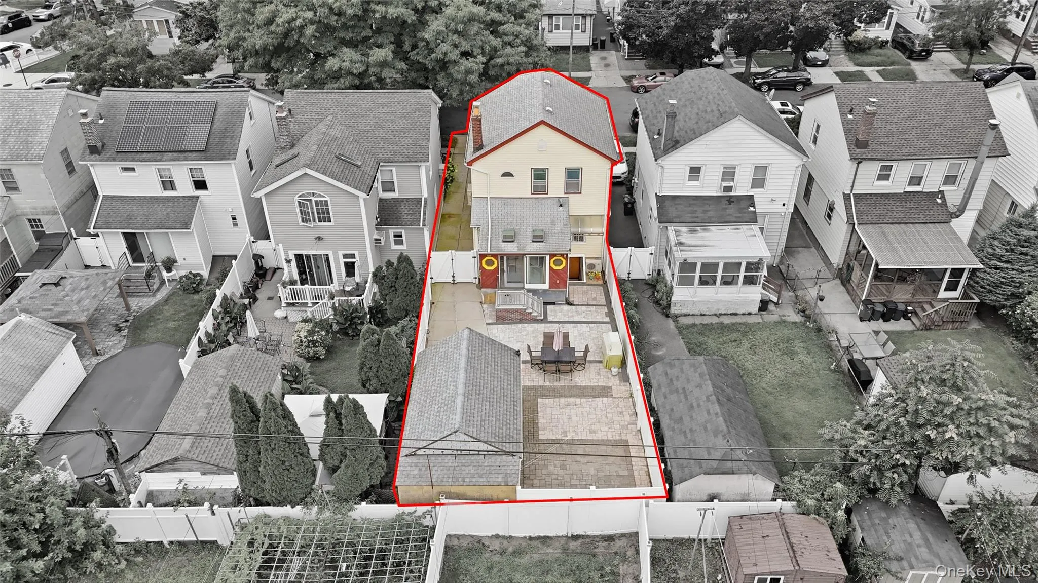 8777 254th Street, New York, NY, 4 Bedrooms Bedrooms, 5 Rooms Rooms,2 BathroomsBathrooms,Residential,For Rent,254th,0,1045886 8777 254th Street, New York, NY, 4 Bedrooms Bedrooms, 5 Rooms Rooms,2 BathroomsBathrooms,Residential,For Rent,254th,0,1045886
