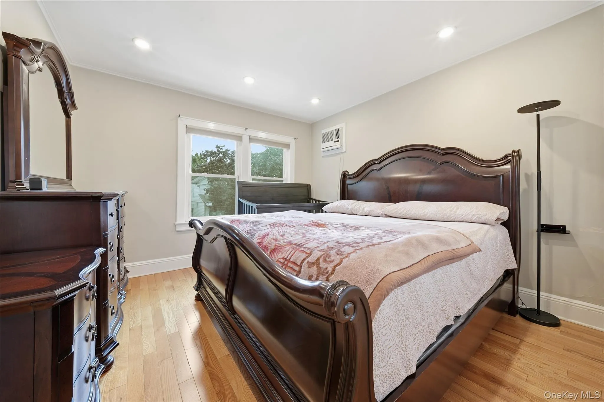 8777 254th Street, New York, NY, 4 Bedrooms Bedrooms, 5 Rooms Rooms,2 BathroomsBathrooms,Residential,For Rent,254th,0,1045886 8777 254th Street, New York, NY, 4 Bedrooms Bedrooms, 5 Rooms Rooms,2 BathroomsBathrooms,Residential,For Rent,254th,0,1045886