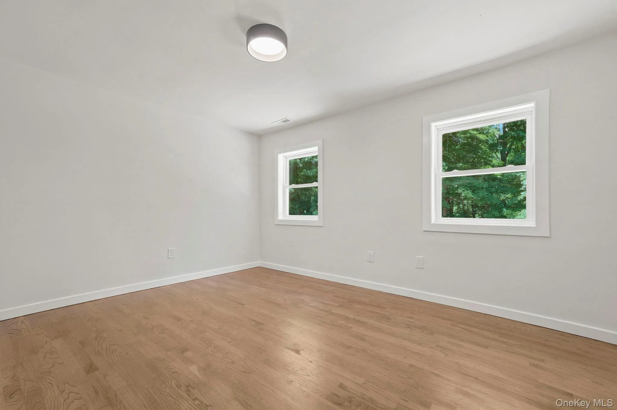 6 Vanessa Lane, Hyde Park, NY, 4 Bedrooms Bedrooms, 6 Rooms Rooms,3 BathroomsBathrooms,Residential,For Rent,Vanessa,0,1045888 6 Vanessa Lane, Hyde Park, NY, 4 Bedrooms Bedrooms, 6 Rooms Rooms,3 BathroomsBathrooms,Residential,For Rent,Vanessa,0,1045888