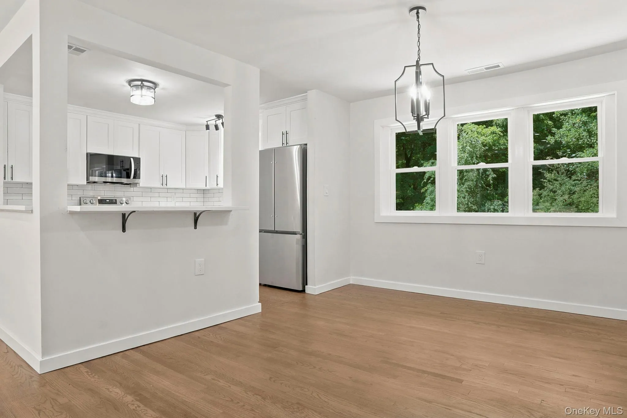 6 Vanessa Lane, Hyde Park, NY, 4 Bedrooms Bedrooms, 6 Rooms Rooms,3 BathroomsBathrooms,Residential,For Rent,Vanessa,0,1045888 6 Vanessa Lane, Hyde Park, NY, 4 Bedrooms Bedrooms, 6 Rooms Rooms,3 BathroomsBathrooms,Residential,For Rent,Vanessa,0,1045888