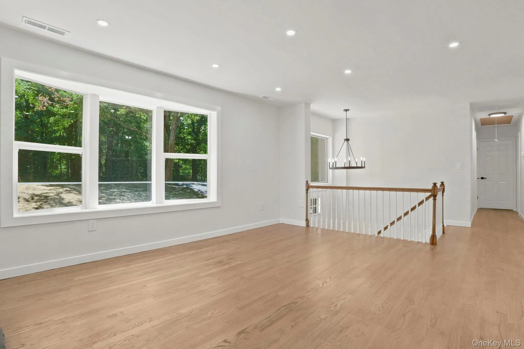 6 Vanessa Lane, Hyde Park, NY, 4 Bedrooms Bedrooms, 6 Rooms Rooms,3 BathroomsBathrooms,Residential,For Rent,Vanessa,0,1045888 6 Vanessa Lane, Hyde Park, NY, 4 Bedrooms Bedrooms, 6 Rooms Rooms,3 BathroomsBathrooms,Residential,For Rent,Vanessa,0,1045888