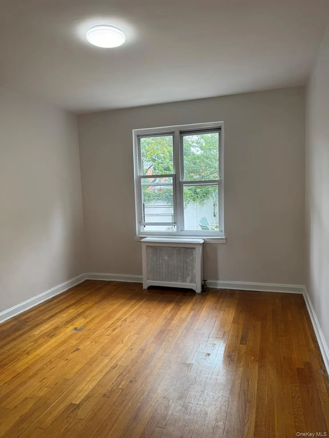 14014 Jewel Avenue, New York, NY, 2 Bedrooms Bedrooms, 4 Rooms Rooms,1 BathroomBathrooms,Residential Lease,For Rent,Jewel,0,1045890 14014 Jewel Avenue, New York, NY, 2 Bedrooms Bedrooms, 4 Rooms Rooms,1 BathroomBathrooms,Residential Lease,For Rent,Jewel,0,1045890