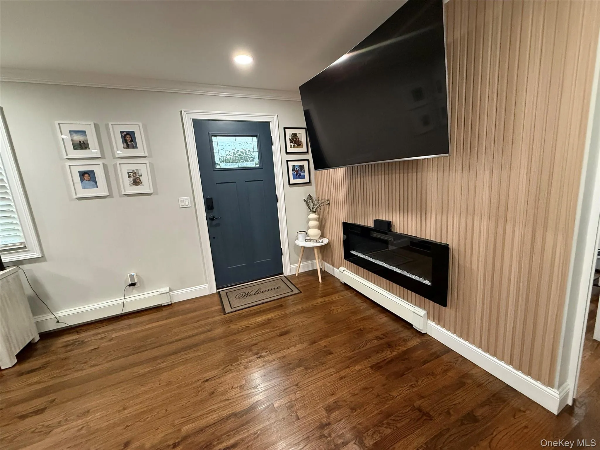 16 Lake Place, Babylon, NY, 3 Bedrooms Bedrooms, 6 Rooms Rooms,1 BathroomBathrooms,Residential,For Rent,Lake,0,1045901 16 Lake Place, Babylon, NY, 3 Bedrooms Bedrooms, 6 Rooms Rooms,1 BathroomBathrooms,Residential,For Rent,Lake,0,1045901