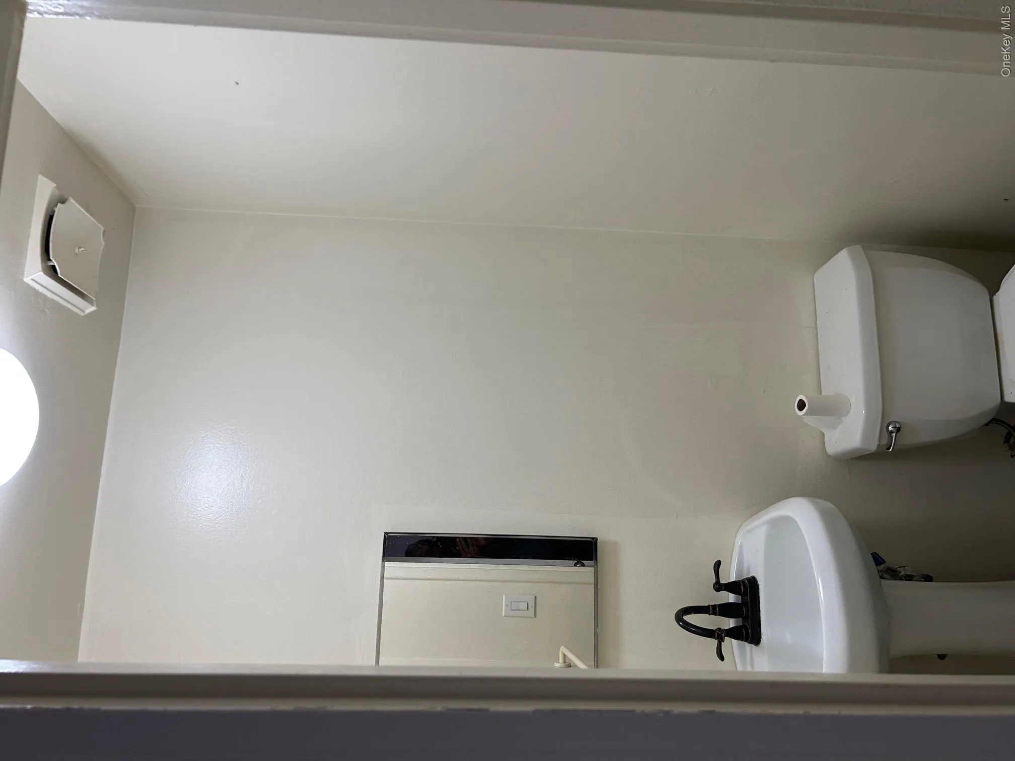Bathroom with toilet Bathroom with toilet