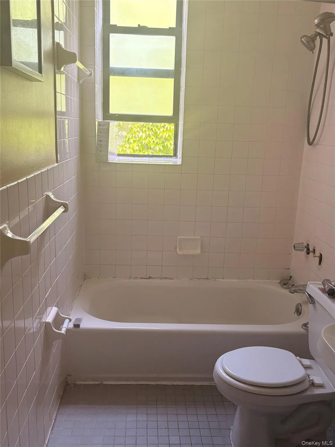 723 Macdonough Street, New York, NY, 2 Bedrooms Bedrooms, 3 Rooms Rooms,1 BathroomBathrooms,Residential Lease,For Rent,Macdonough,0,1045904 723 Macdonough Street, New York, NY, 2 Bedrooms Bedrooms, 3 Rooms Rooms,1 BathroomBathrooms,Residential Lease,For Rent,Macdonough,0,1045904