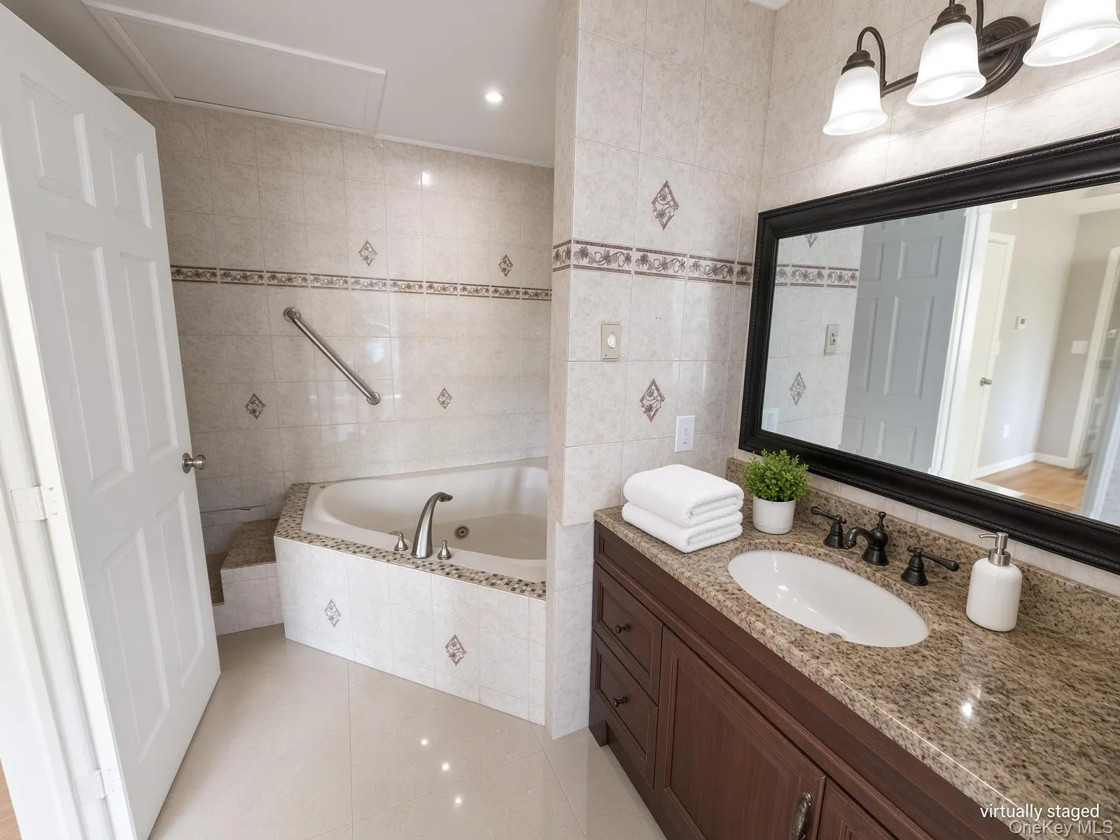 109 Pomona Road, Ramapo, NY, 5 Bedrooms Bedrooms, 13 Rooms Rooms,3 BathroomsBathrooms,Residential Lease,For Rent,Pomona,0,1045905 109 Pomona Road, Ramapo, NY, 5 Bedrooms Bedrooms, 13 Rooms Rooms,3 BathroomsBathrooms,Residential Lease,For Rent,Pomona,0,1045905