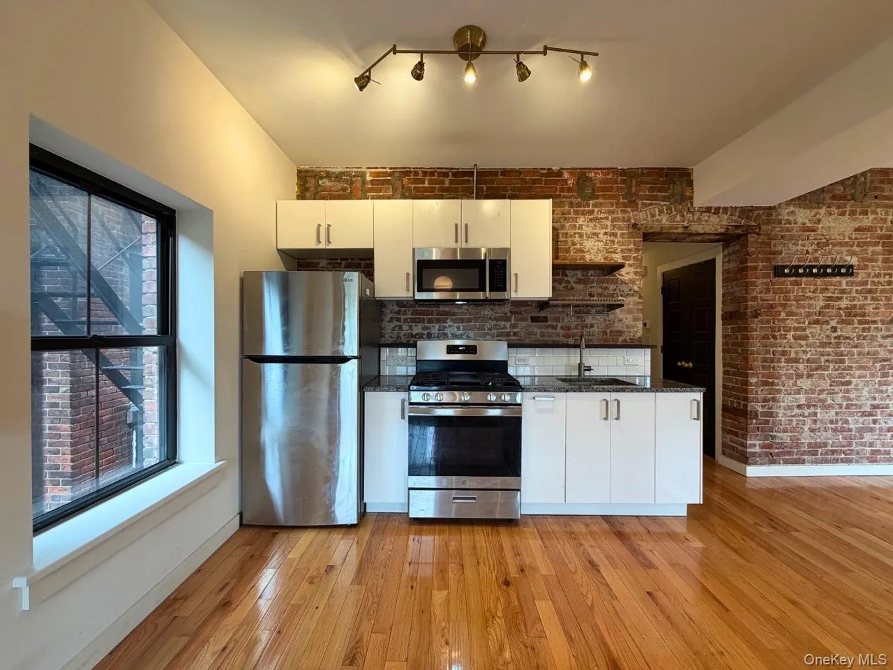 203 Liberty Street, Newburgh (city), NY, 3 Bedrooms Bedrooms, 5 Rooms Rooms,1 BathroomBathrooms,Residential Lease,For Rent,Liberty,0,1045907 203 Liberty Street, Newburgh (city), NY, 3 Bedrooms Bedrooms, 5 Rooms Rooms,1 BathroomBathrooms,Residential Lease,For Rent,Liberty,0,1045907