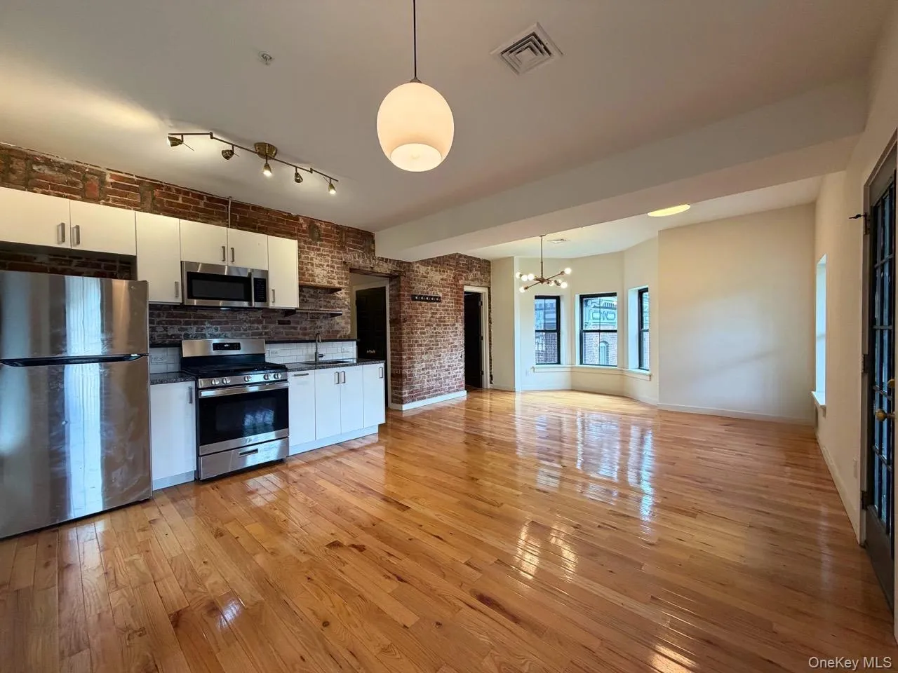 203 Liberty Street, Newburgh (city), NY, 3 Bedrooms Bedrooms, 5 Rooms Rooms,1 BathroomBathrooms,Residential Lease,For Rent,Liberty,0,1045907 203 Liberty Street, Newburgh (city), NY, 3 Bedrooms Bedrooms, 5 Rooms Rooms,1 BathroomBathrooms,Residential Lease,For Rent,Liberty,0,1045907
