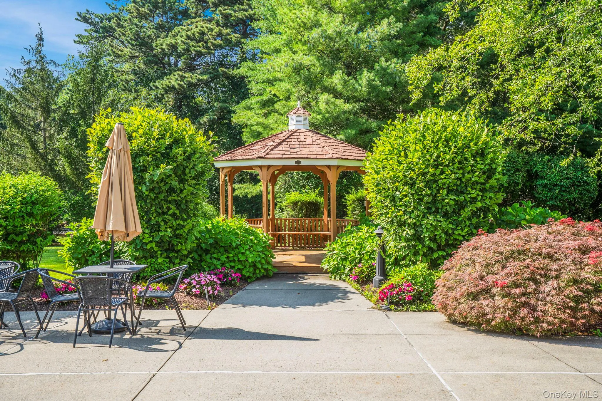 156 Farm House Court, Brookhaven, NY, 2 Bedrooms Bedrooms, 5 Rooms Rooms,2 BathroomsBathrooms,Residential,For Rent,Farm House,0,1045911 156 Farm House Court, Brookhaven, NY, 2 Bedrooms Bedrooms, 5 Rooms Rooms,2 BathroomsBathrooms,Residential,For Rent,Farm House,0,1045911