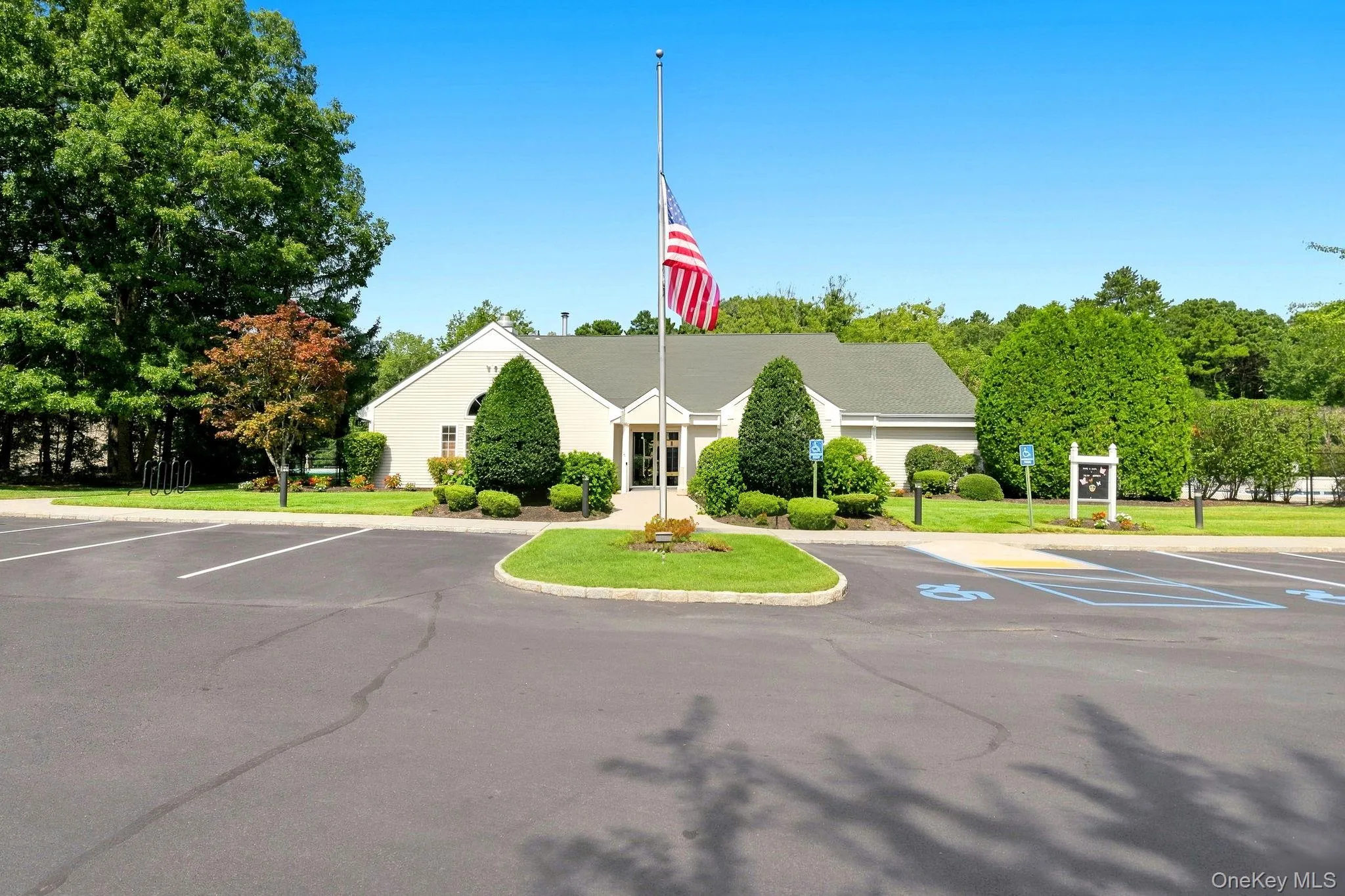 156 Farm House Court, Brookhaven, NY, 2 Bedrooms Bedrooms, 5 Rooms Rooms,2 BathroomsBathrooms,Residential,For Rent,Farm House,0,1045911 156 Farm House Court, Brookhaven, NY, 2 Bedrooms Bedrooms, 5 Rooms Rooms,2 BathroomsBathrooms,Residential,For Rent,Farm House,0,1045911