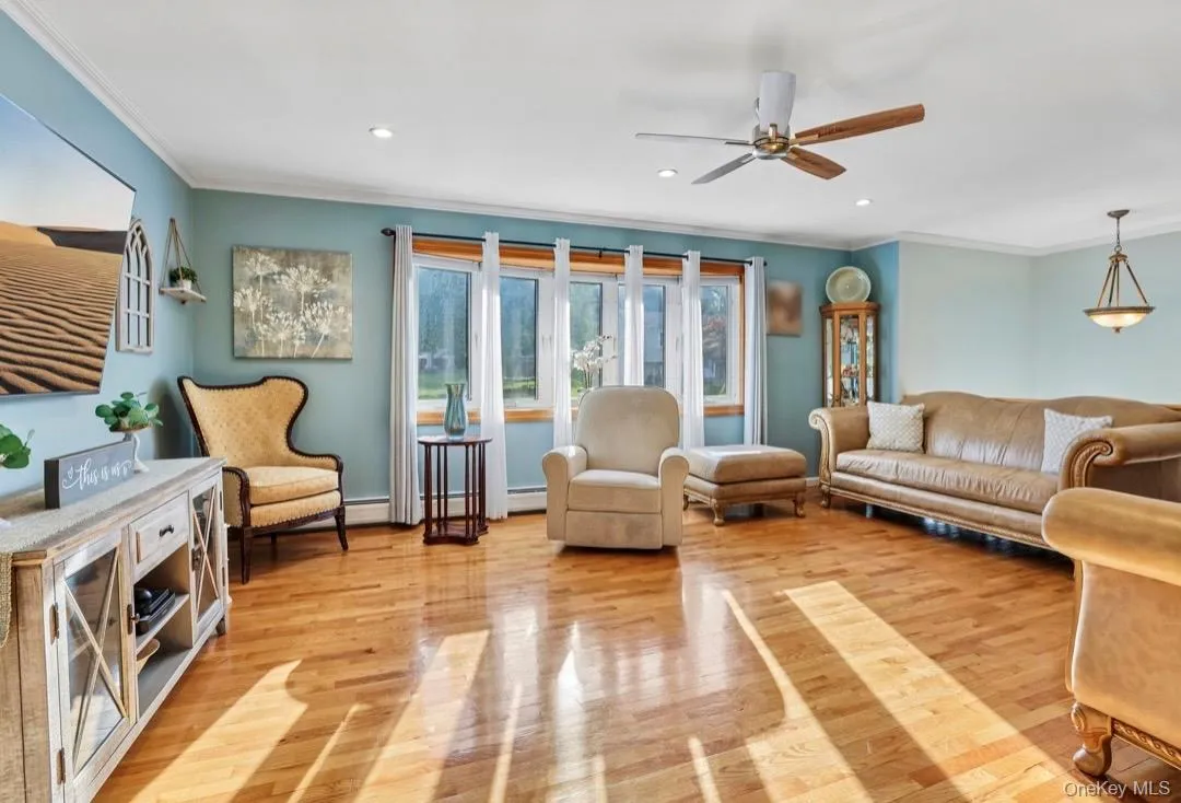 5 Pine Drive, Stony Point, NY, 4 Bedrooms Bedrooms, 10 Rooms Rooms,2 BathroomsBathrooms,Residential,For Rent,Pine,0,1045913 5 Pine Drive, Stony Point, NY, 4 Bedrooms Bedrooms, 10 Rooms Rooms,2 BathroomsBathrooms,Residential,For Rent,Pine,0,1045913