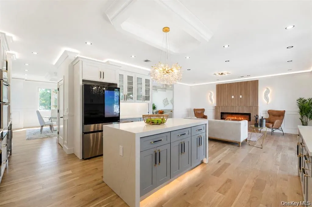19 coachman Lane, Hempstead, NY, 5 Bedrooms Bedrooms, 10 Rooms Rooms,6 BathroomsBathrooms,Residential,For Rent,coachman,0,1045914 19 coachman Lane, Hempstead, NY, 5 Bedrooms Bedrooms, 10 Rooms Rooms,6 BathroomsBathrooms,Residential,For Rent,coachman,0,1045914