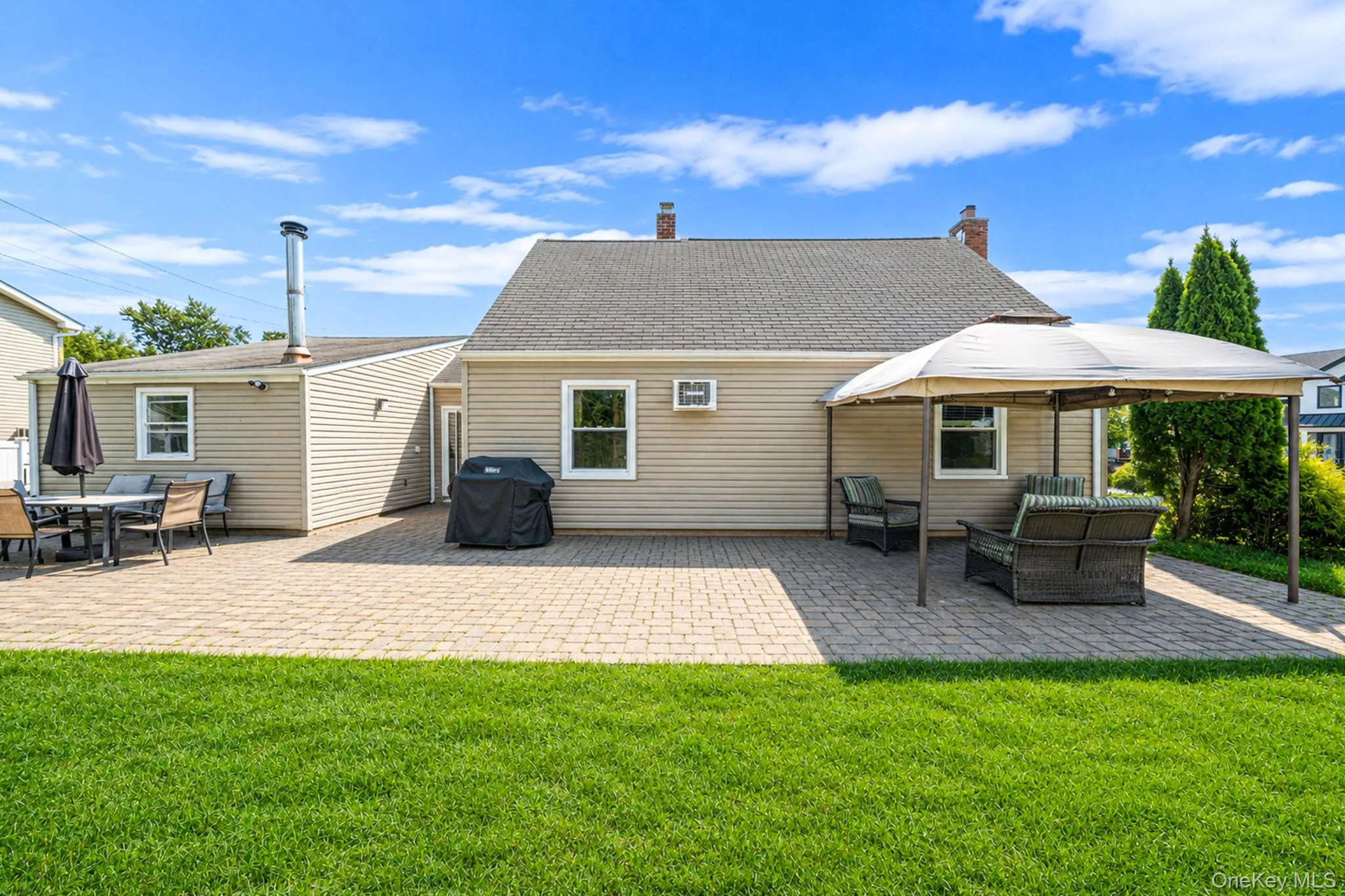 96 Slate Lane, Hempstead, NY, 3 Bedrooms Bedrooms, 6 Rooms Rooms,1 BathroomBathrooms,Residential,For Rent,Slate,0,1045916 96 Slate Lane, Hempstead, NY, 3 Bedrooms Bedrooms, 6 Rooms Rooms,1 BathroomBathrooms,Residential,For Rent,Slate,0,1045916