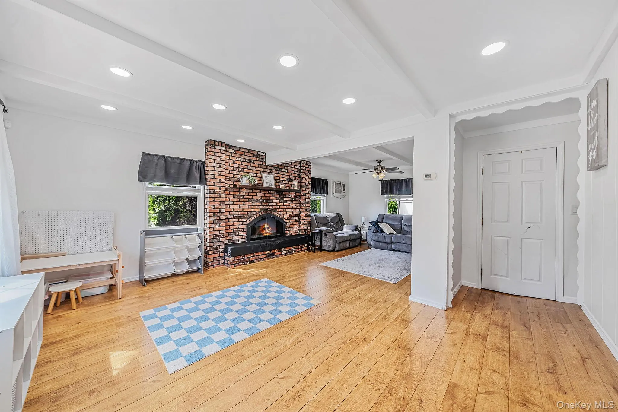 96 Slate Lane, Hempstead, NY, 3 Bedrooms Bedrooms, 6 Rooms Rooms,1 BathroomBathrooms,Residential,For Rent,Slate,0,1045916 96 Slate Lane, Hempstead, NY, 3 Bedrooms Bedrooms, 6 Rooms Rooms,1 BathroomBathrooms,Residential,For Rent,Slate,0,1045916