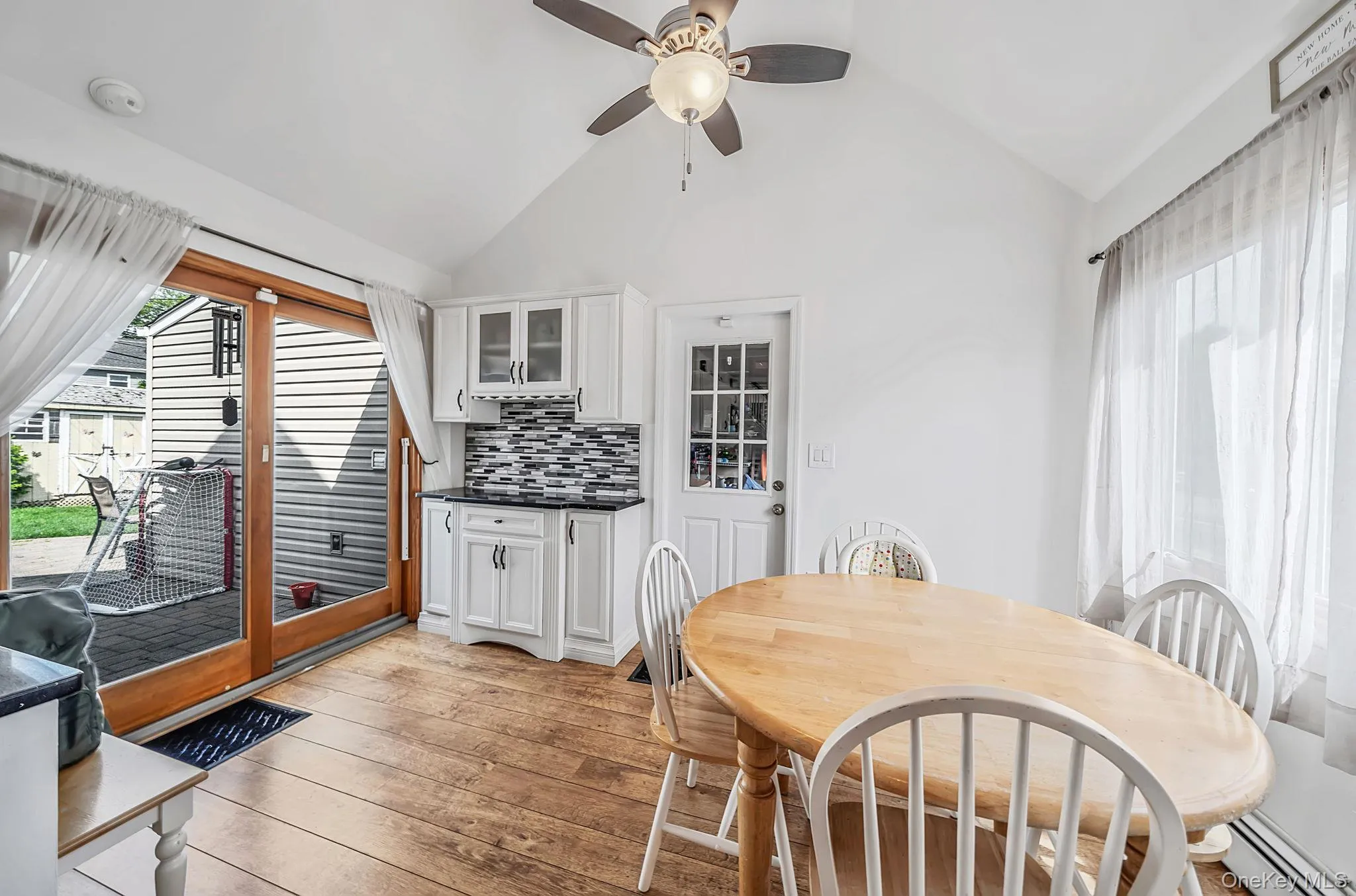 96 Slate Lane, Hempstead, NY, 3 Bedrooms Bedrooms, 6 Rooms Rooms,1 BathroomBathrooms,Residential,For Rent,Slate,0,1045916 96 Slate Lane, Hempstead, NY, 3 Bedrooms Bedrooms, 6 Rooms Rooms,1 BathroomBathrooms,Residential,For Rent,Slate,0,1045916
