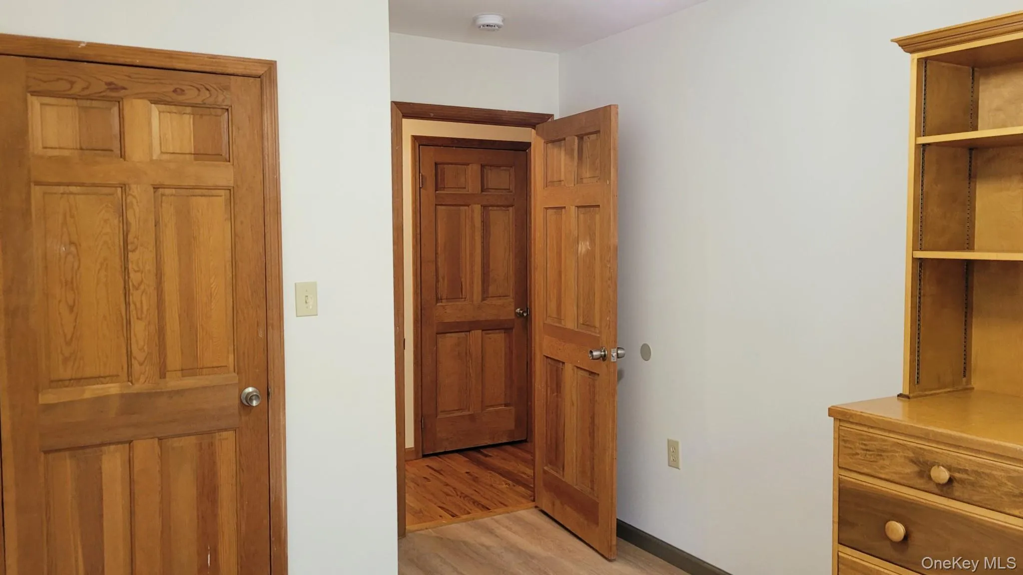 Wood panel doors with round hardware Wood panel doors with round hardware