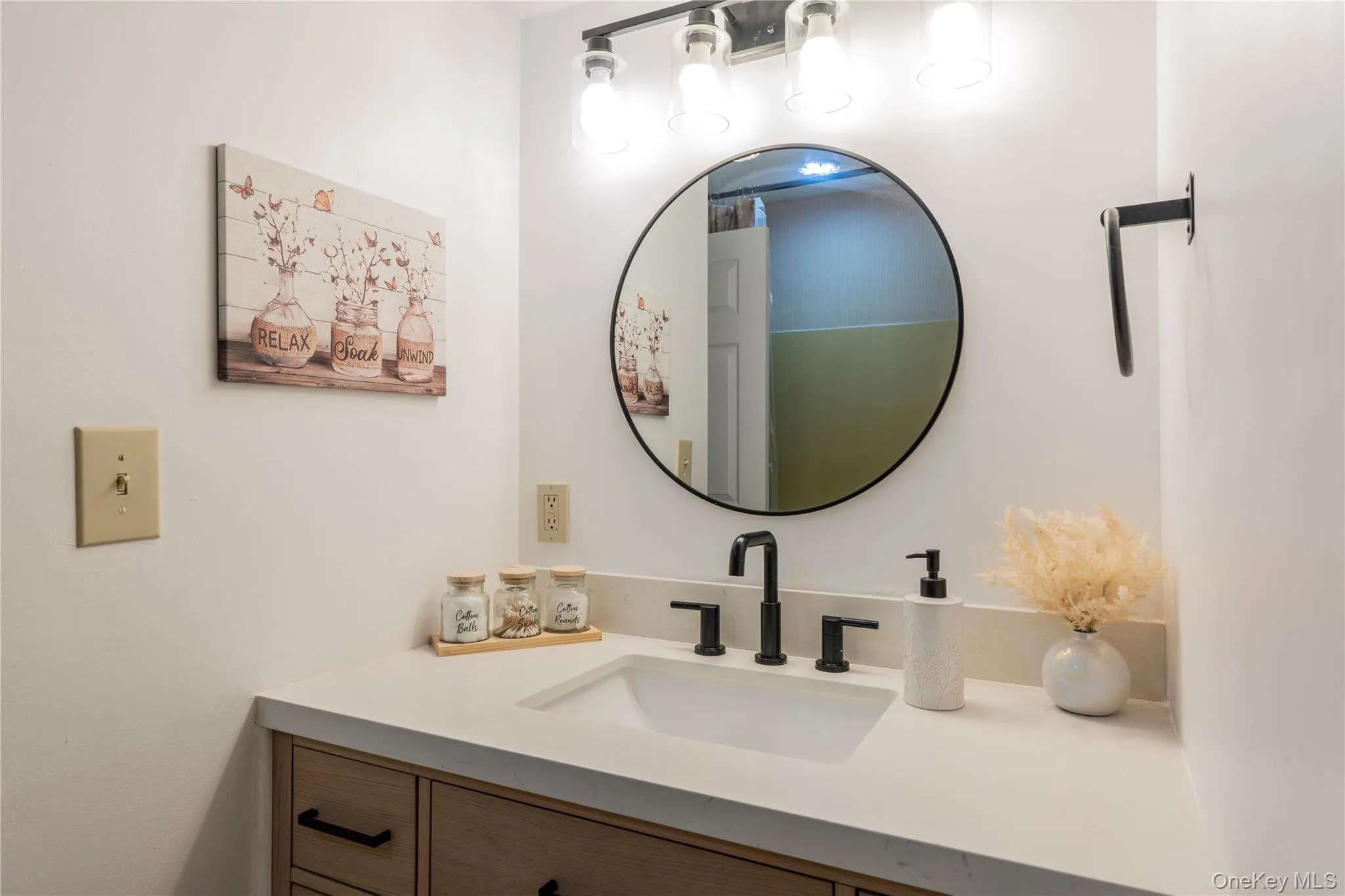 6 Knights Bridge, Poughkeepsie, NY, 1 Bedroom Bedrooms, 3 Rooms Rooms,1 BathroomBathrooms,Residential,For Rent,Knights,0,1045920 6 Knights Bridge, Poughkeepsie, NY, 1 Bedroom Bedrooms, 3 Rooms Rooms,1 BathroomBathrooms,Residential,For Rent,Knights,0,1045920